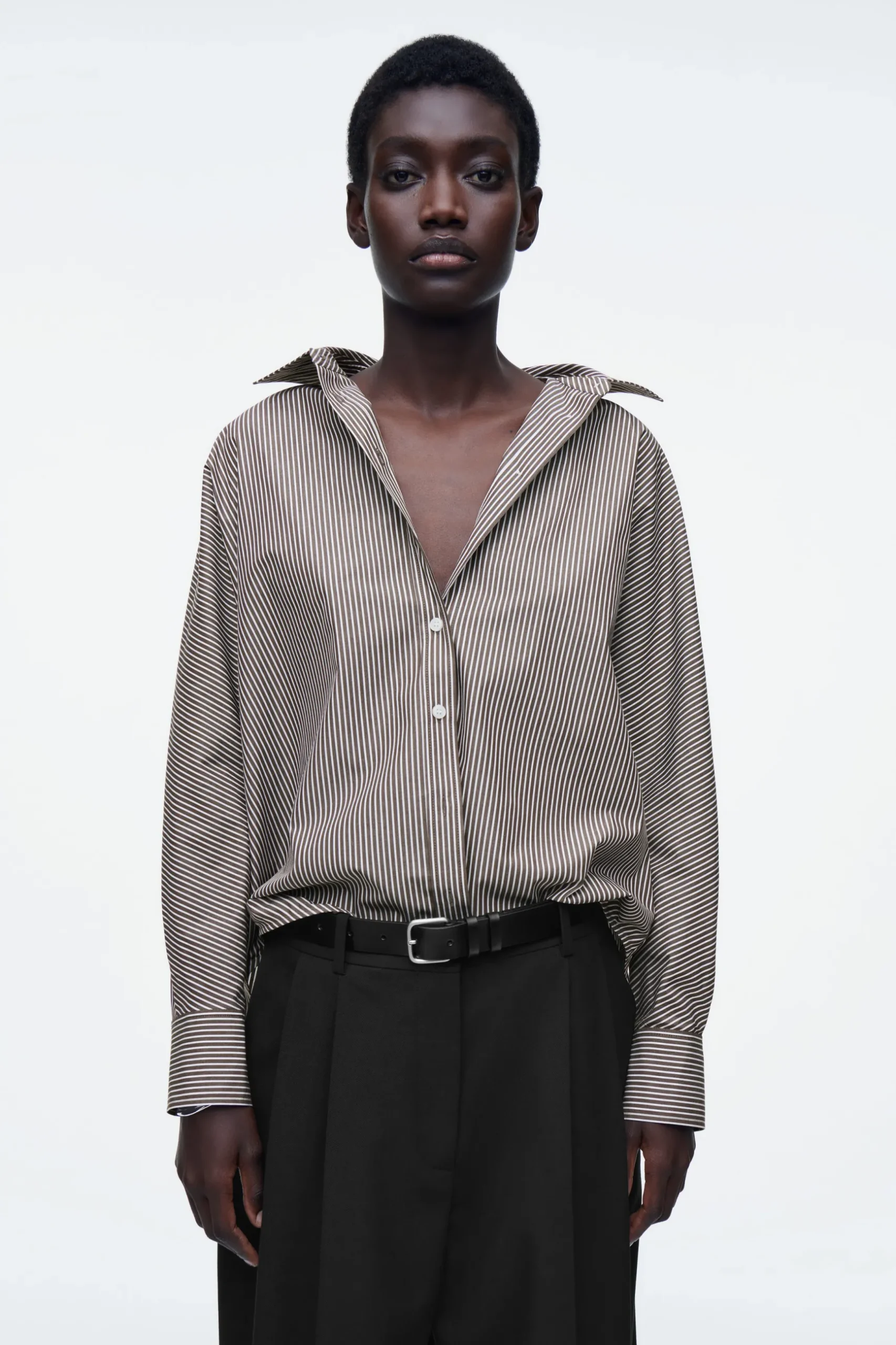 Clearance COS BAWEŁNIANA KOSZULA – RELAXED FIT
