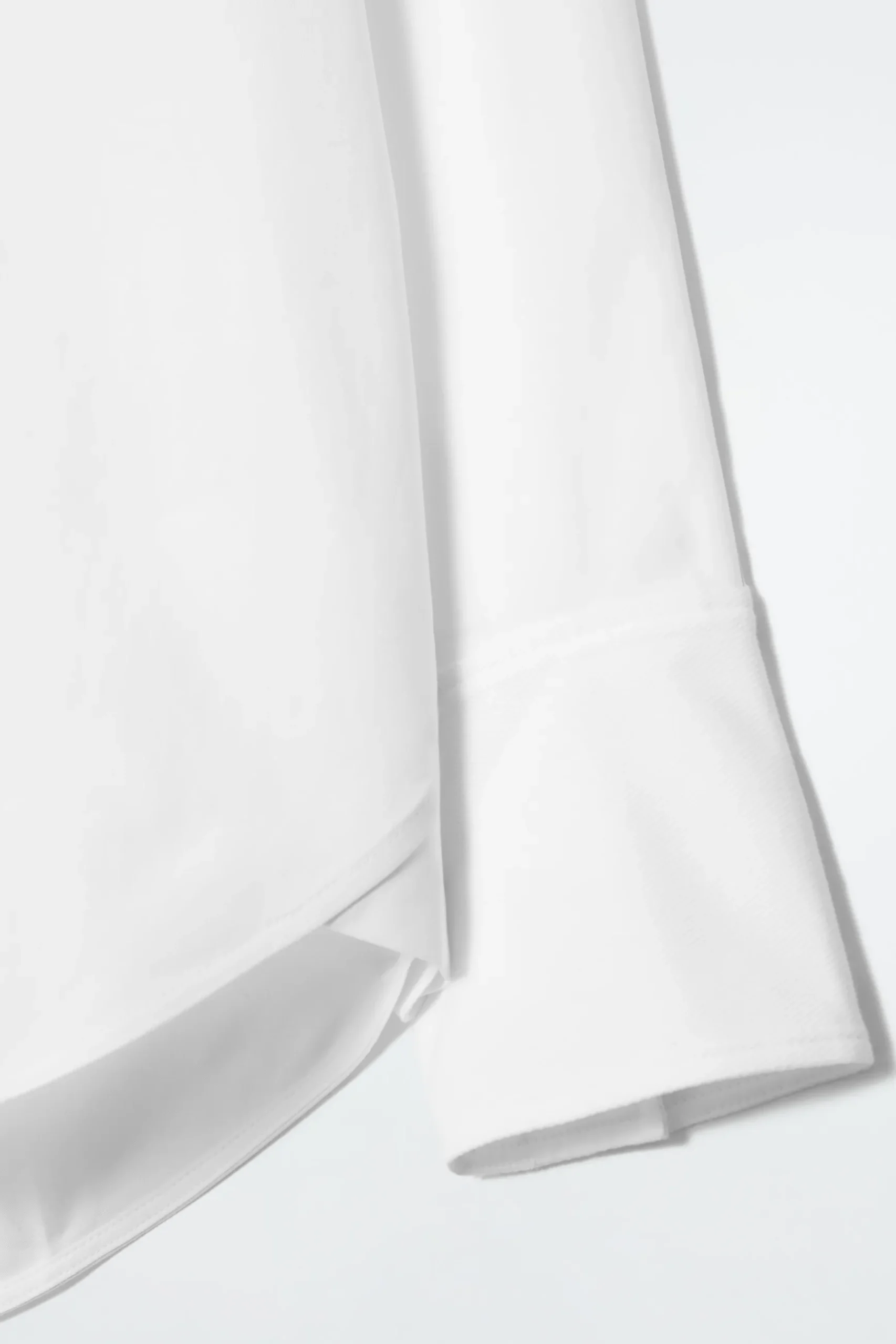 Best COS BAWEŁNIANA SMOKINGOWA KOSZULA – RELAXED FIT