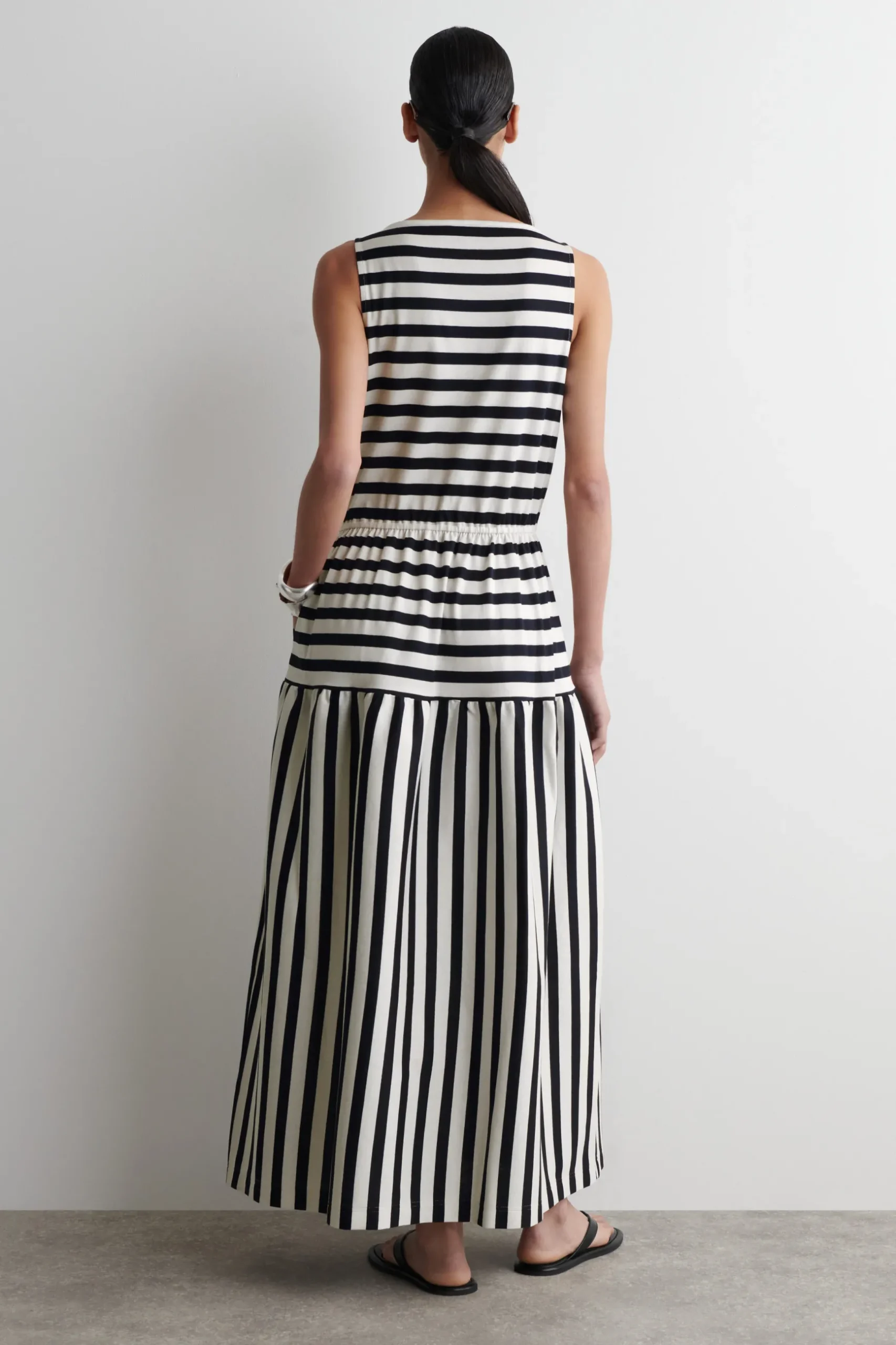 Best COS BOATNECK GATHERED MIDI DRESS