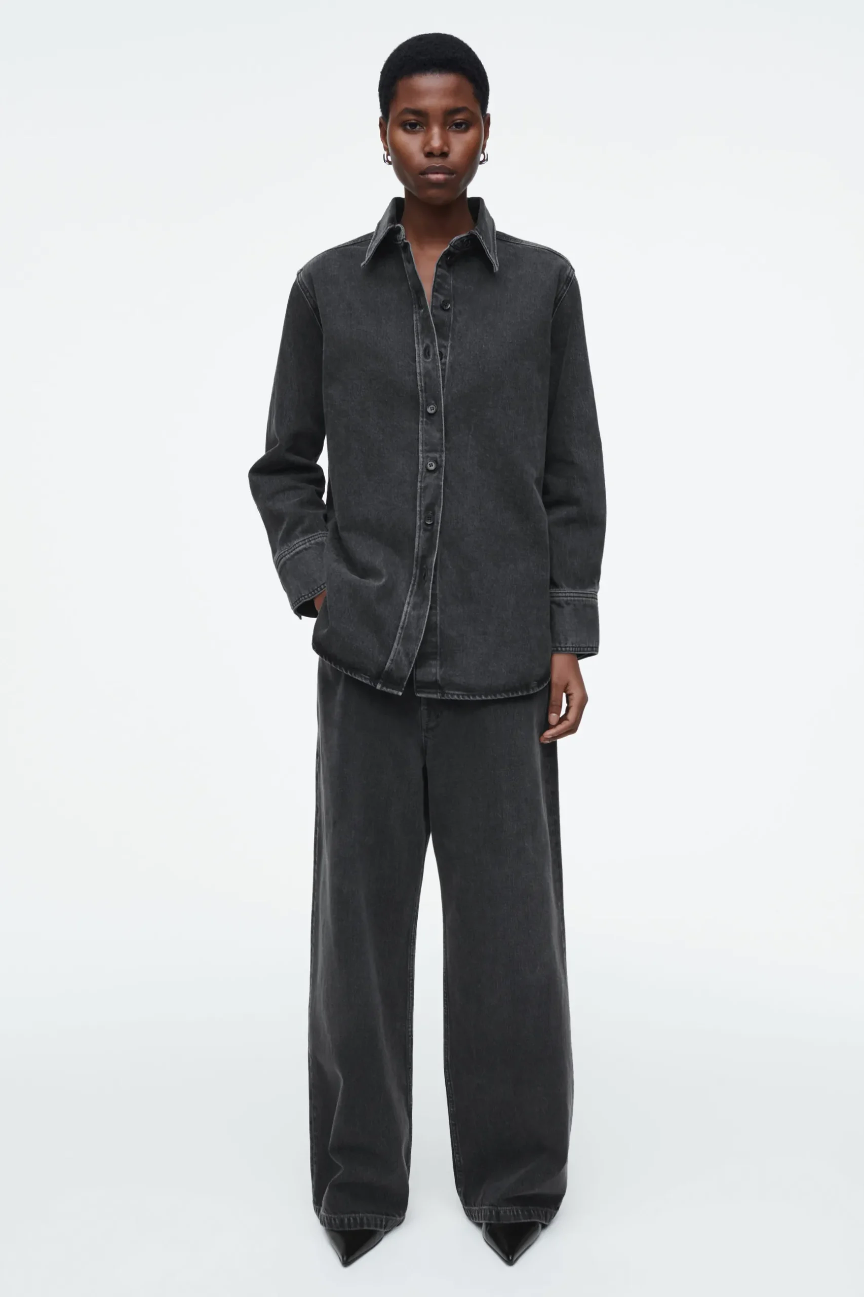 Sale COS DŻINSOWA KOSZULA – RELAXED FIT