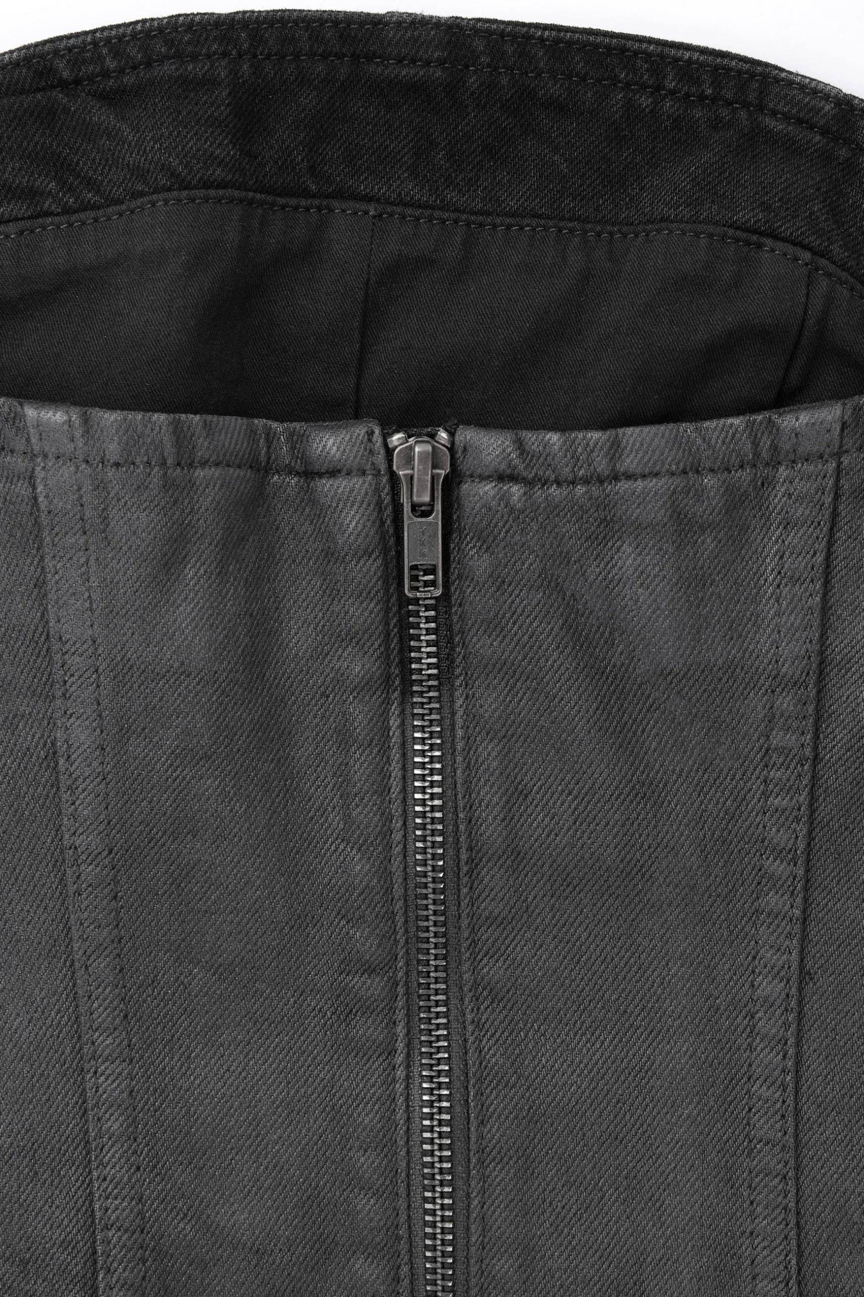 Outlet COS GORSETOWY TOP Z POWLEKANEGO DENIMU