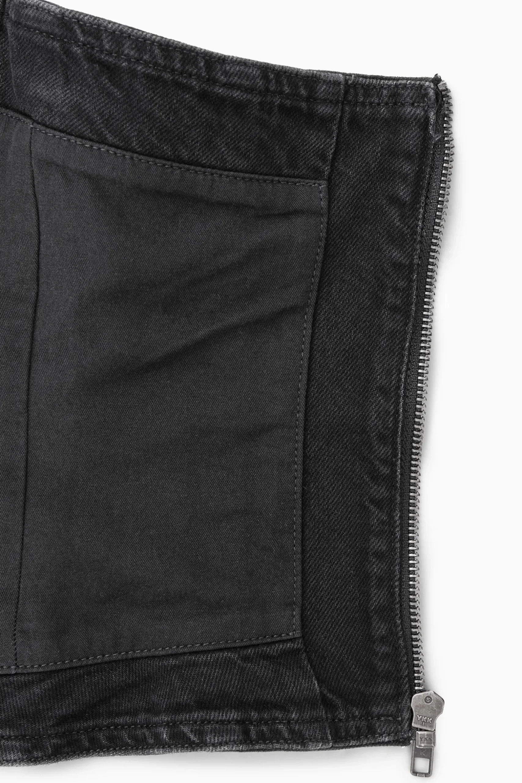 Outlet COS GORSETOWY TOP Z POWLEKANEGO DENIMU