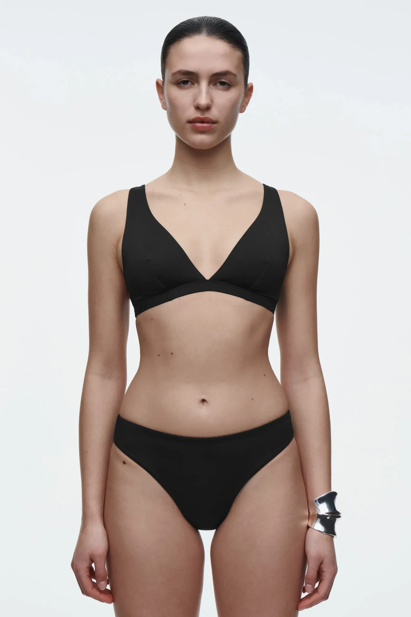 New COS GÓRA OD BIKINI Z WYDŁUŻONĄ LINIĄ MISECZKI