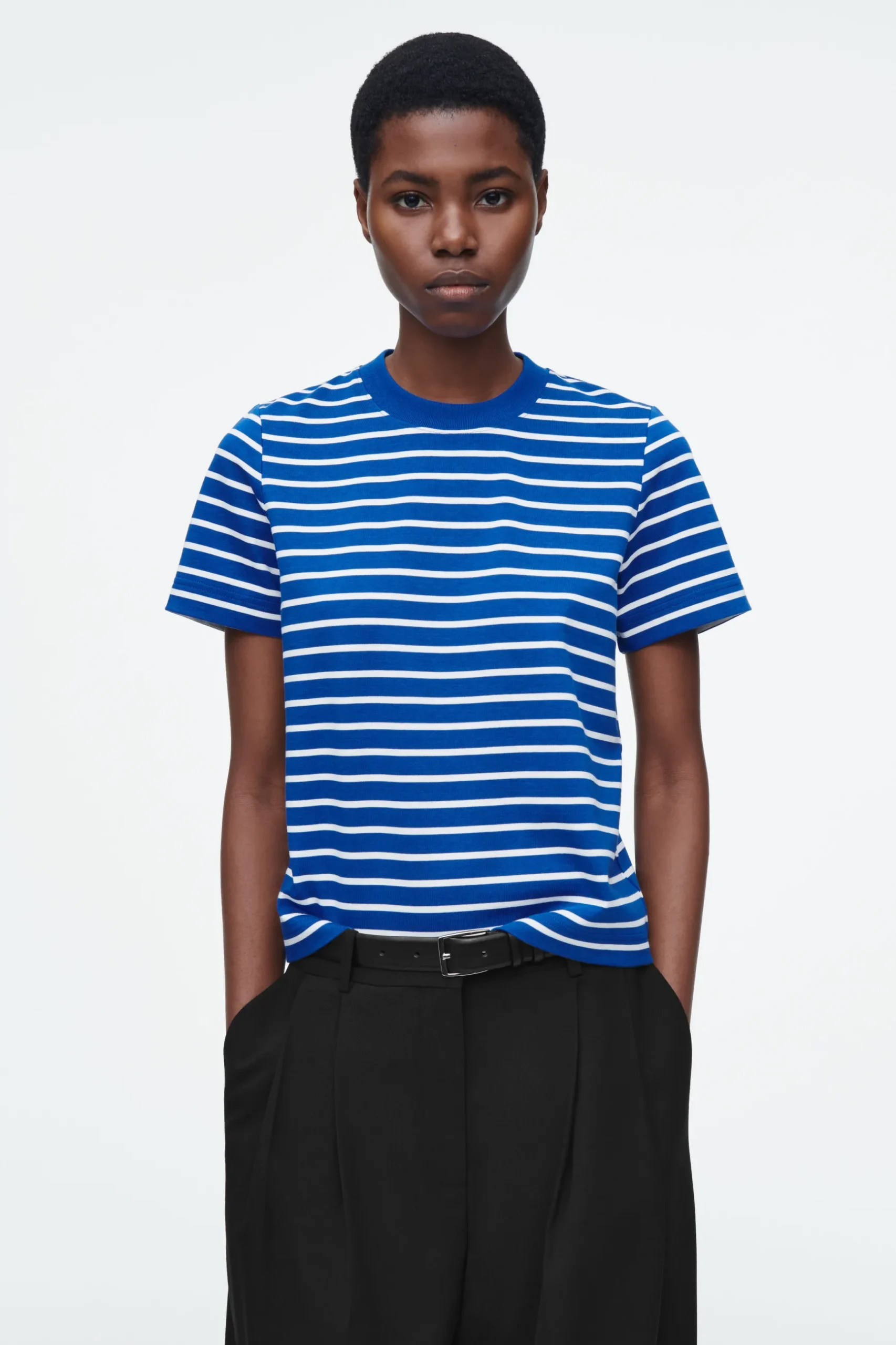 Sale COS KLASYCZNY T-SHIRT