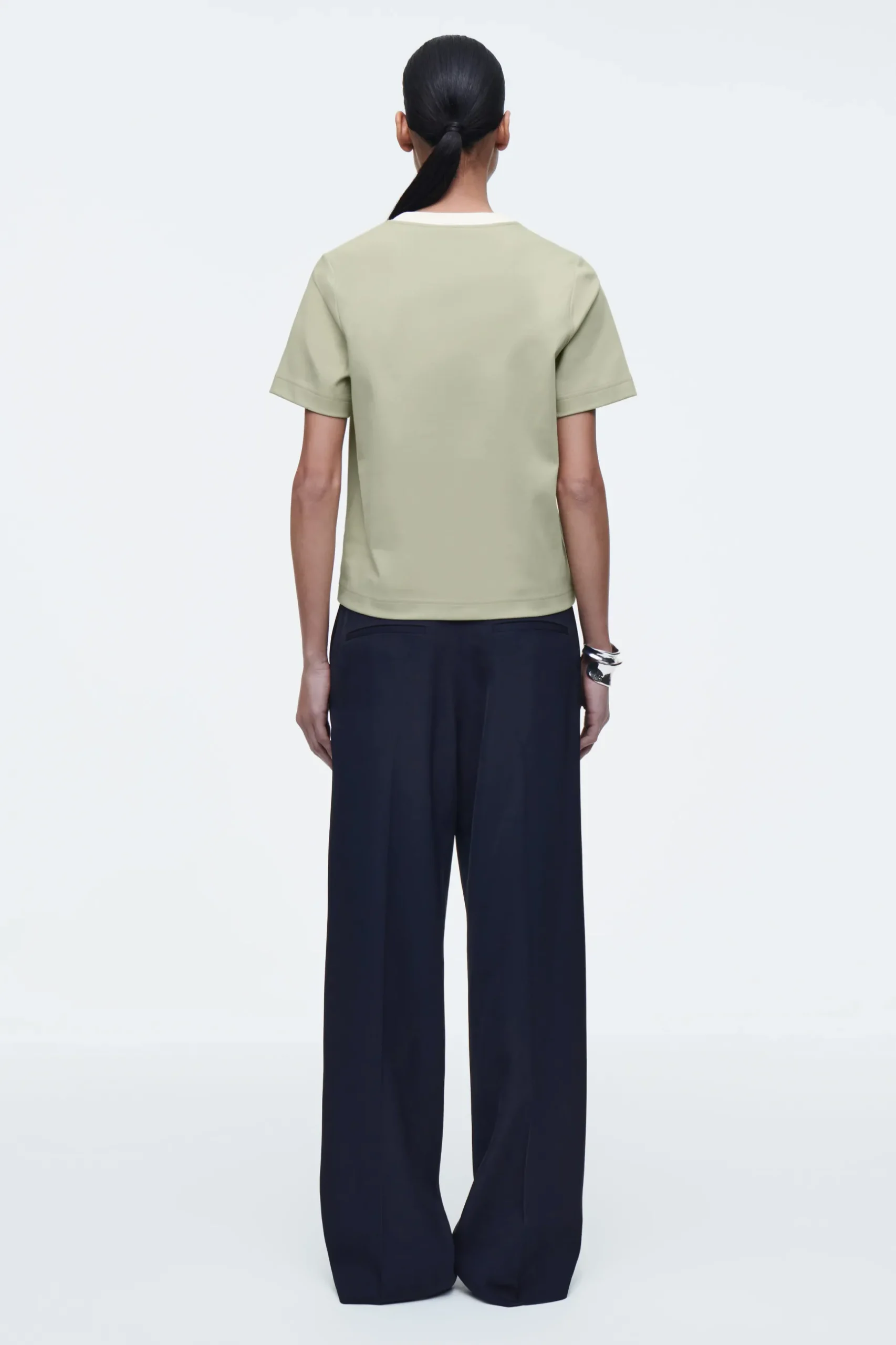 New COS KLASYCZNY T-SHIRT