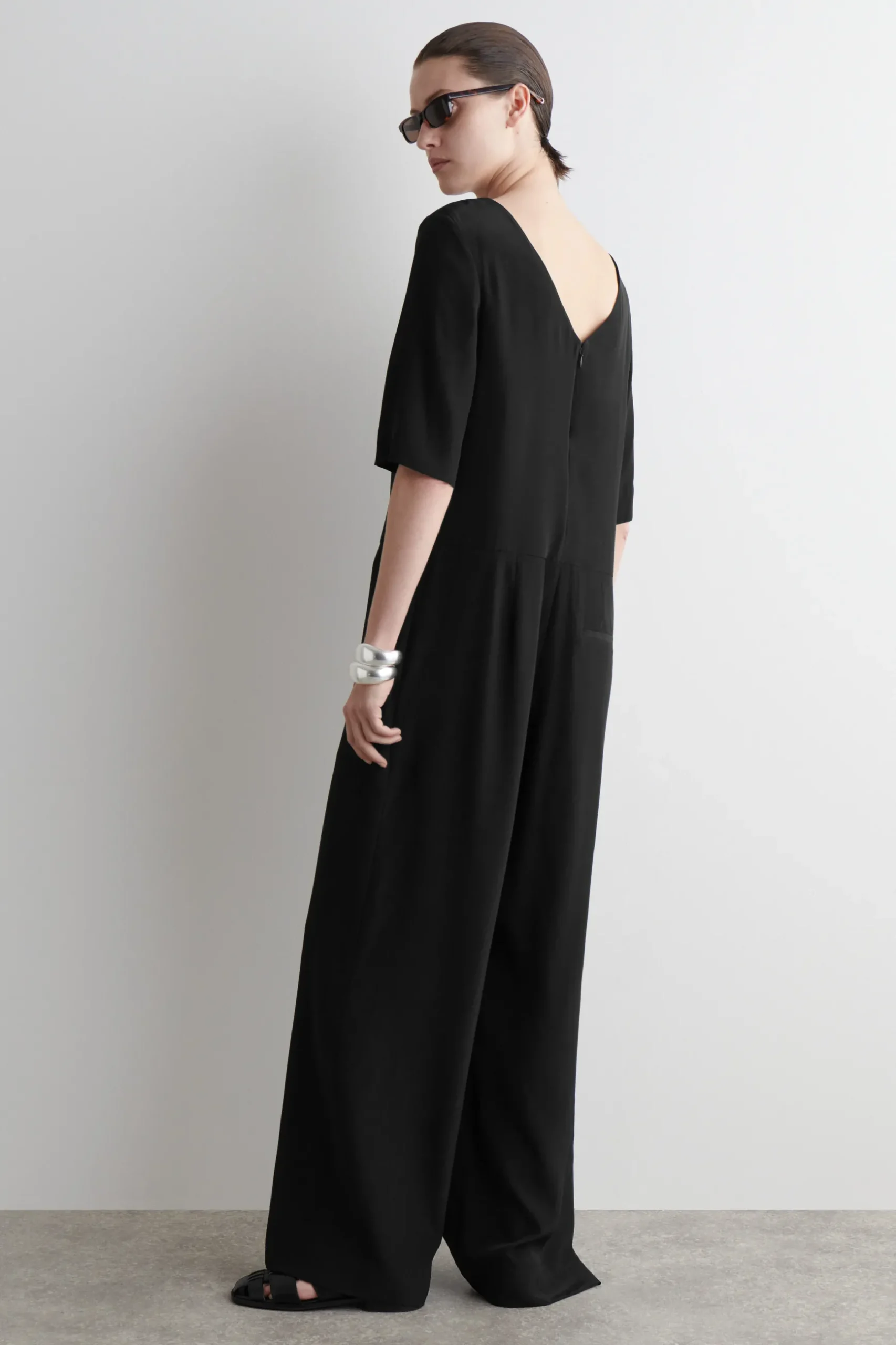 Sale COS KOMBINEZON Z KREPY JEDWABNEJ
