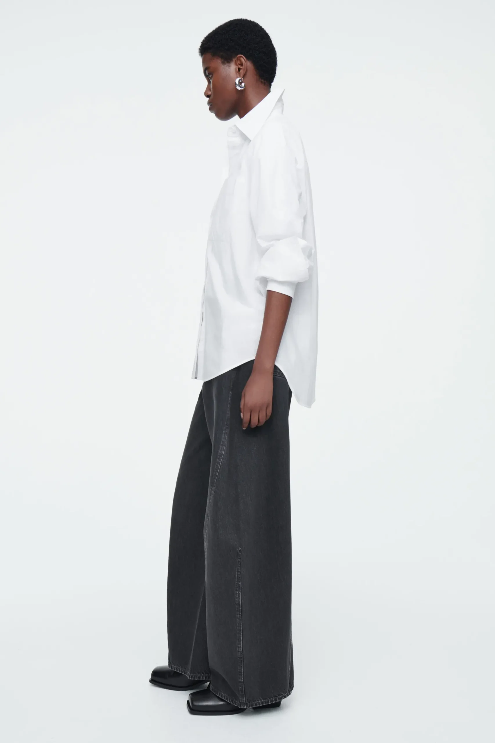 Online COS KOSZULA OVERSIZE