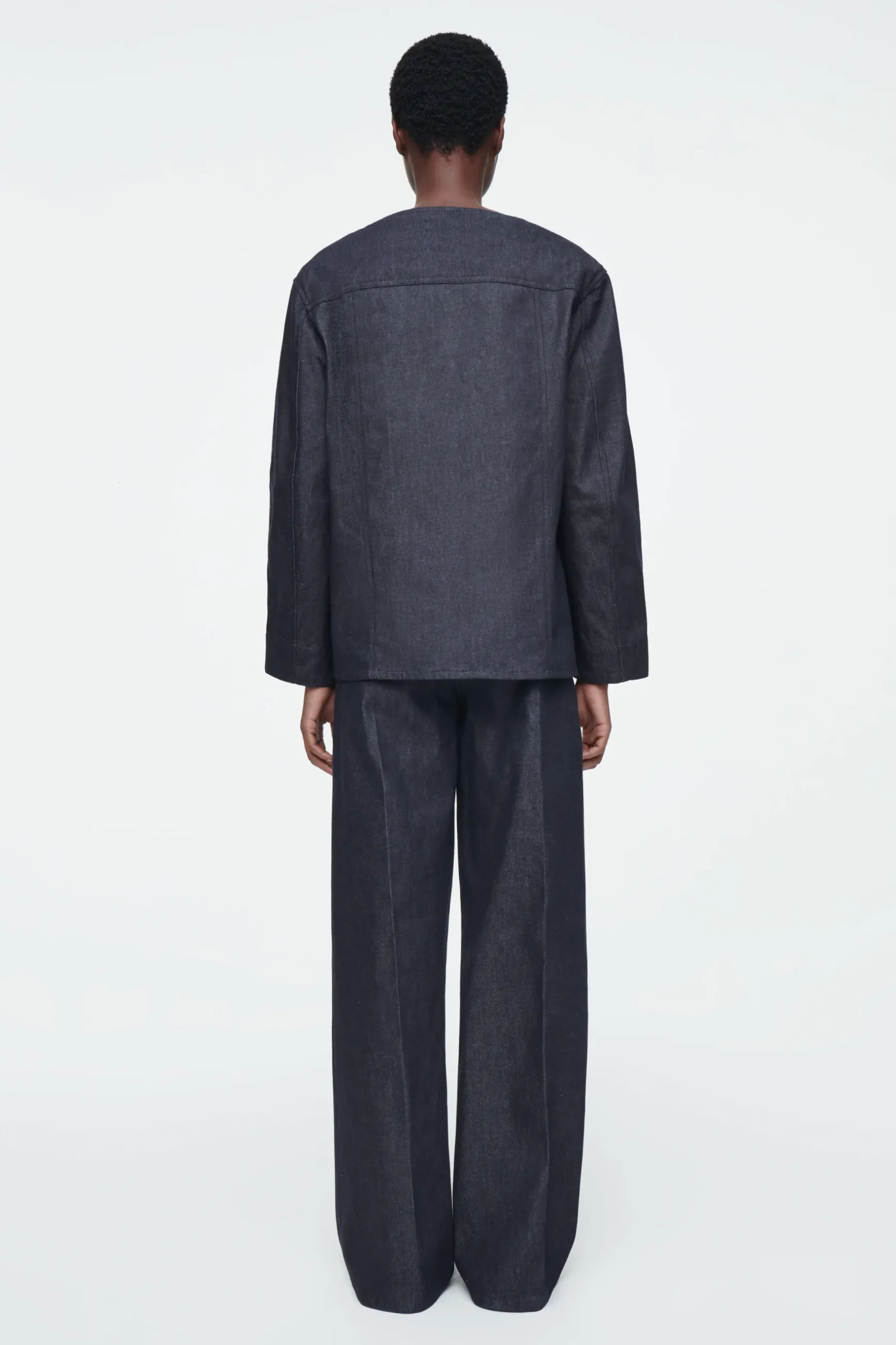 Fashion COS KOSZULA Z SUROWEGO DENIMU Z PROSTYM DEKOLTEM