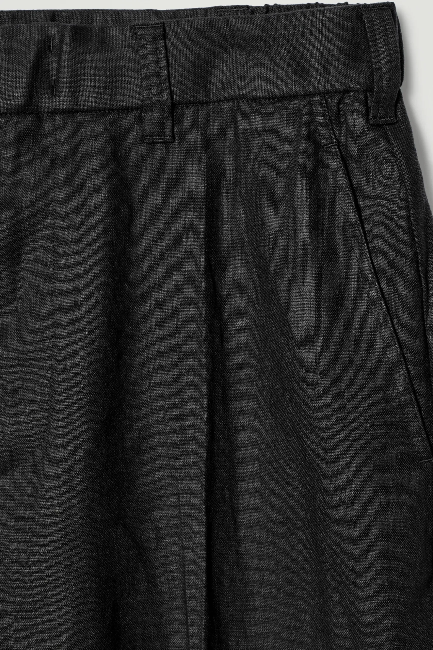 Clearance COS LNIANE SPODNIE Z SZEROKIMI NOGAWKAMI Czarny