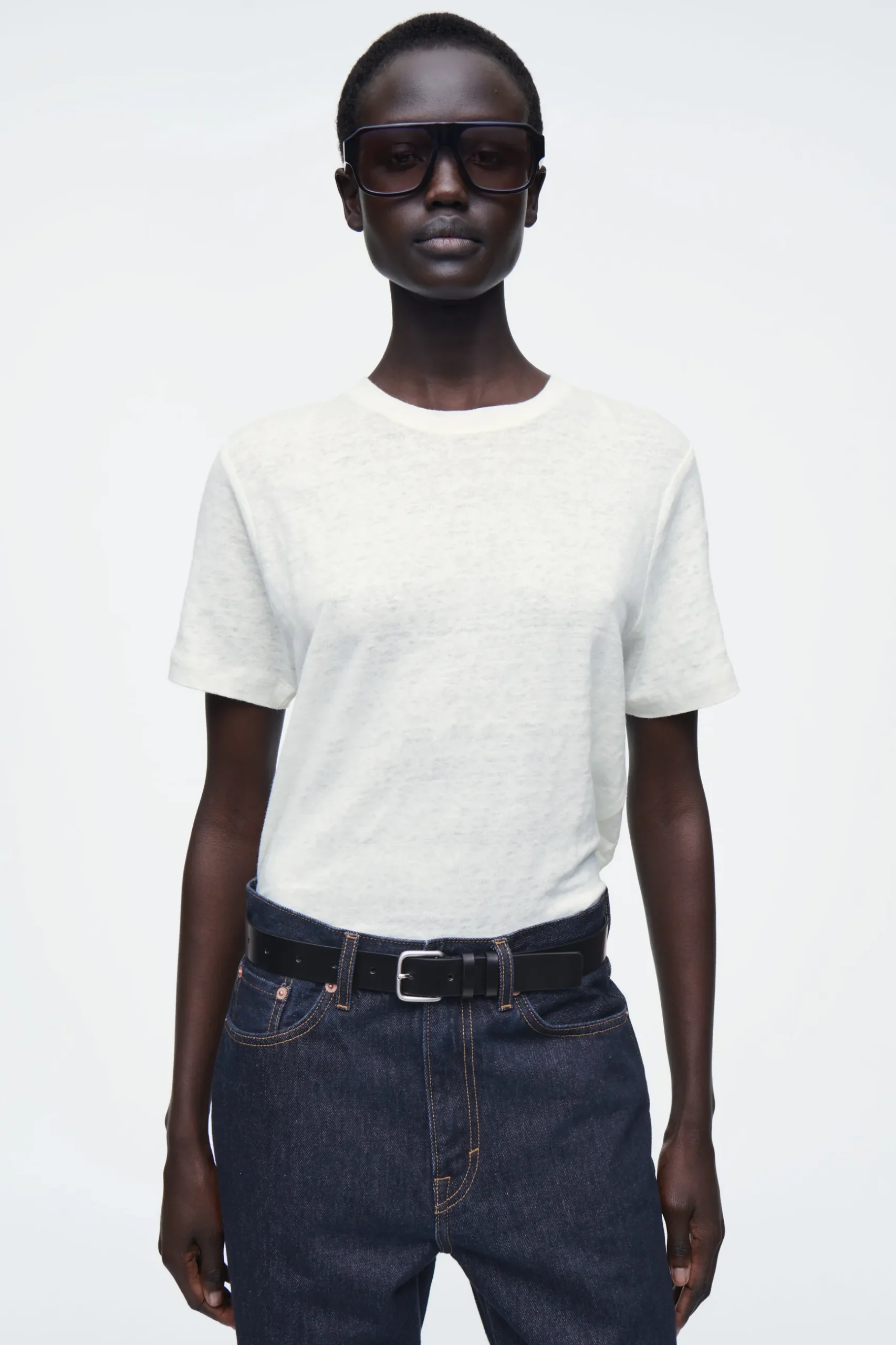 Fashion COS LNIANY T-SHIRT Z OKRĄGŁYM DEKOLTEM