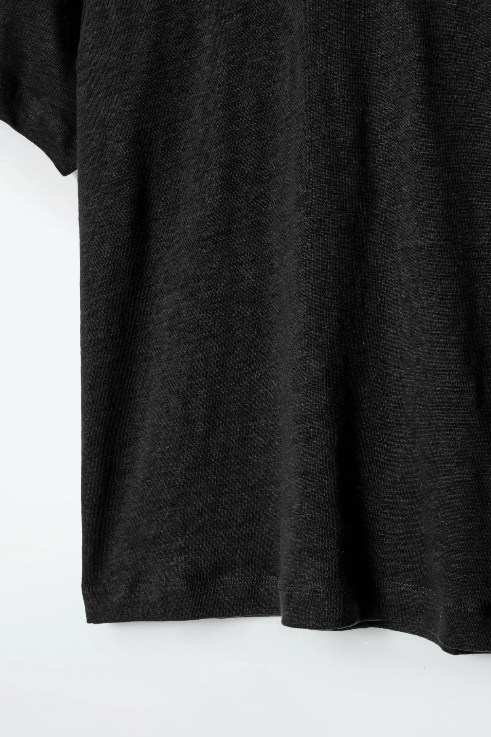 Online COS LNIANY T-SHIRT Z OKRĄGŁYM DEKOLTEM