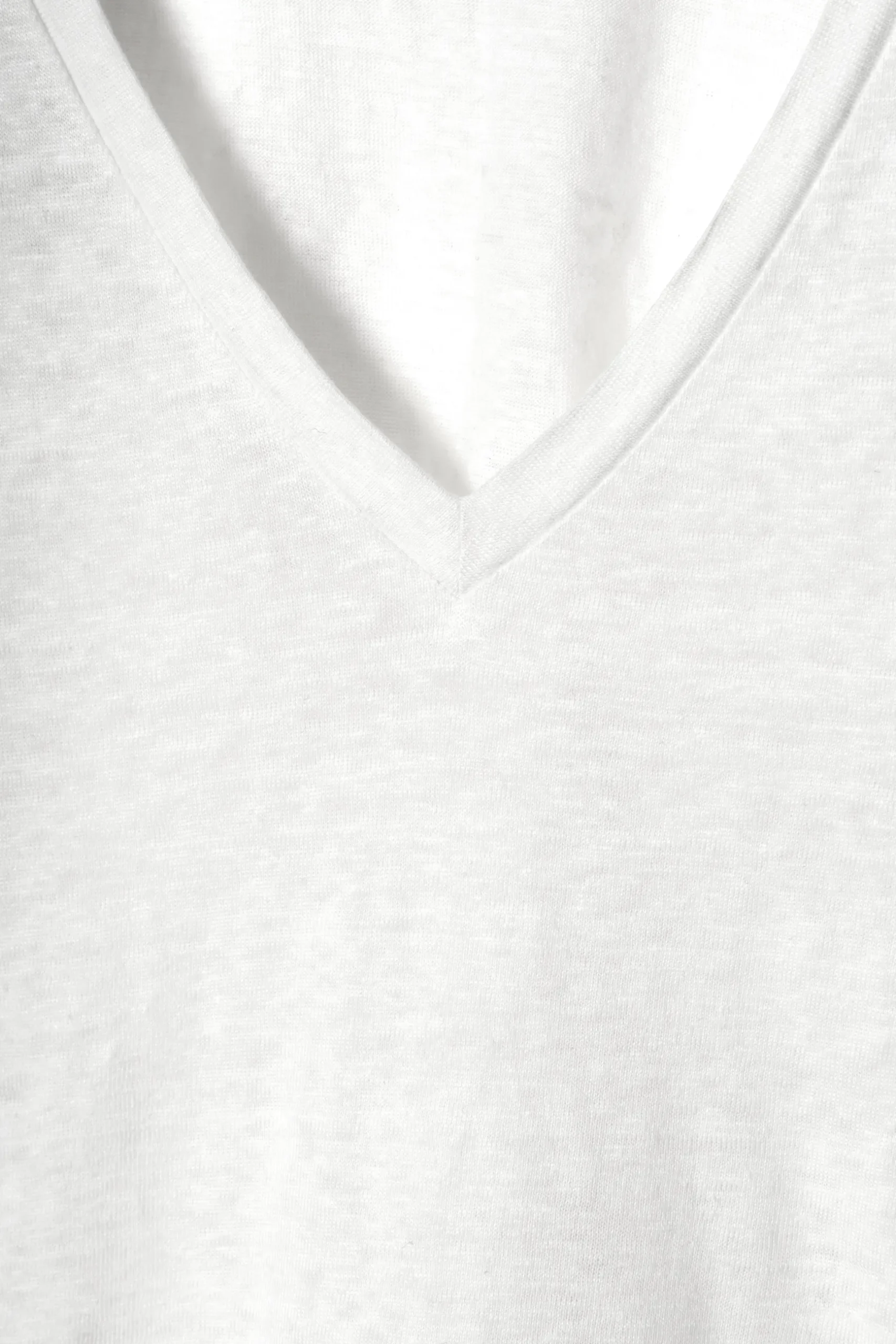 Clearance COS LNIANY T-SHIRTEM Z DEKOLTEM W KSZTAŁCIE LITERY V