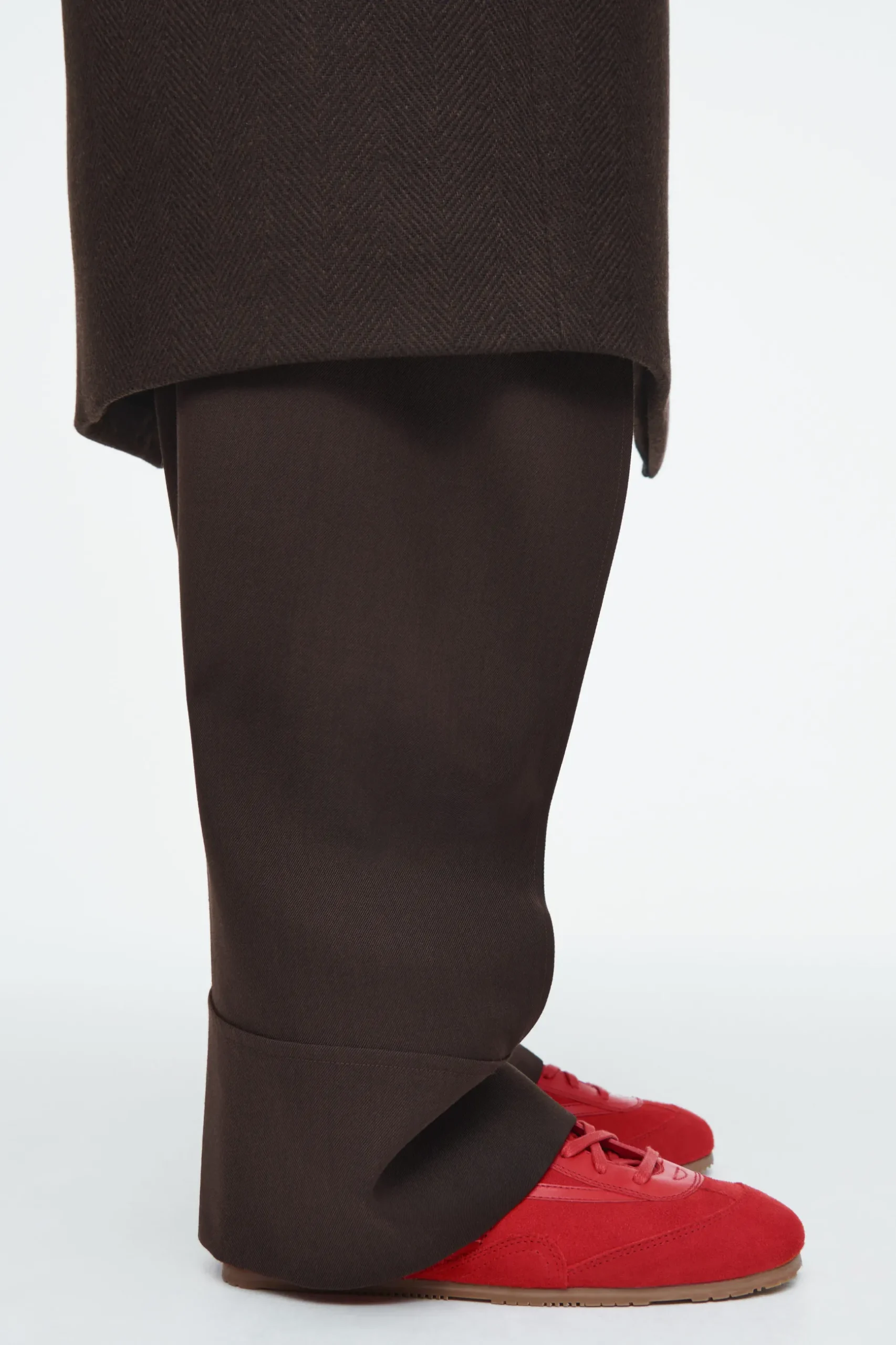 Discount COS MINIMALISTYCZNE BUTY SPORTOWE ZE SKÓRY Karmazynowy