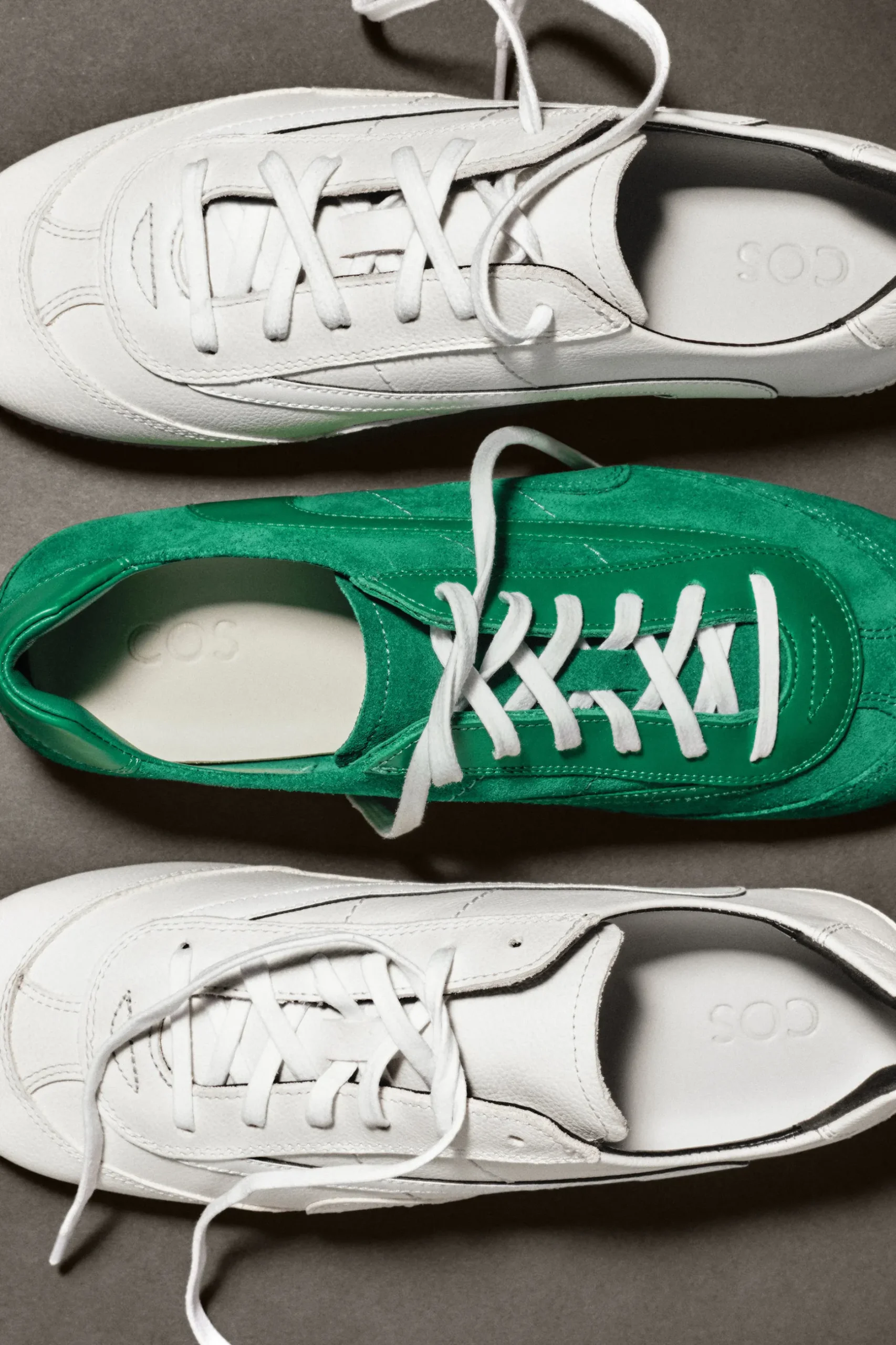 Discount COS MINIMALISTYCZNE BUTY SPORTOWE ZE SKÓRY Jadeitowazieleń