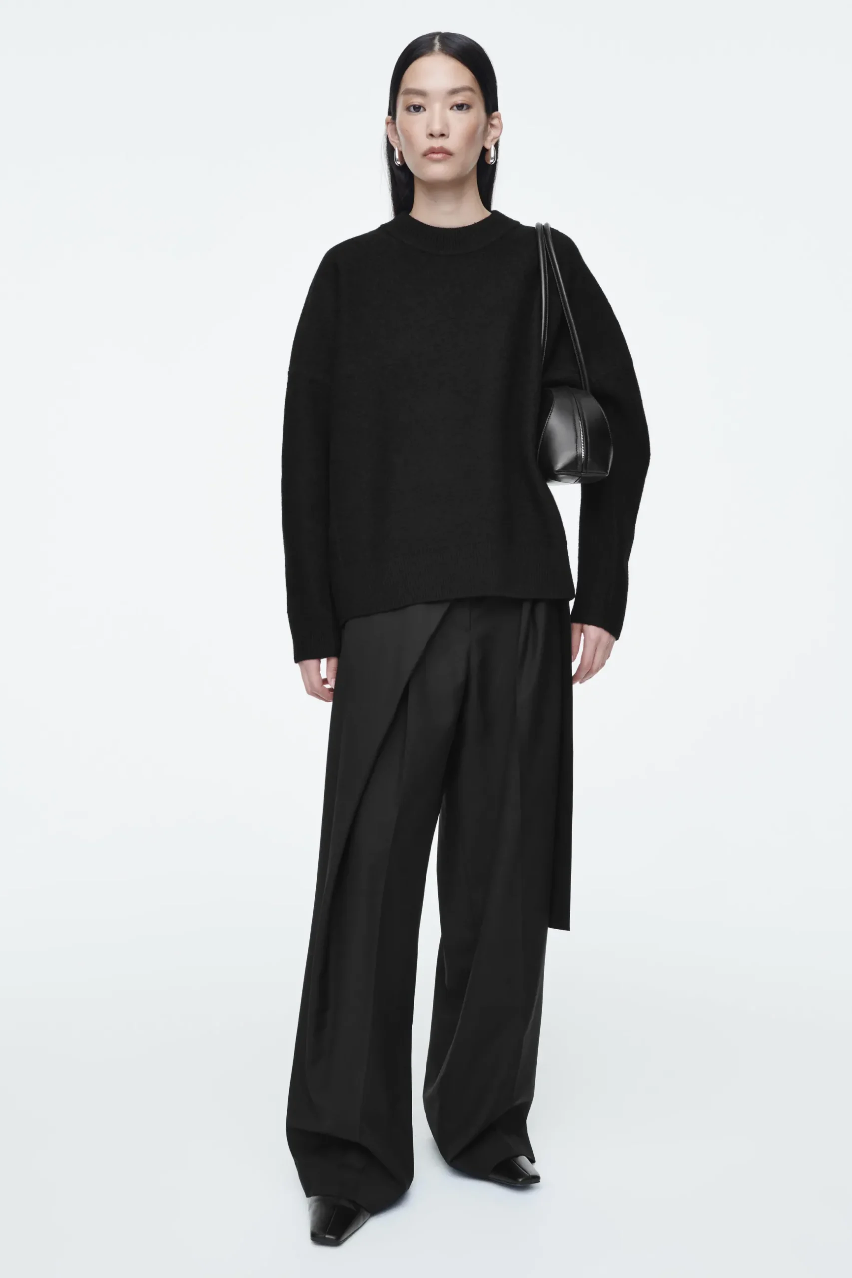 Sale COS OVERSIZE'OWY SWETER Z GOTOWANEJ WEŁNY MERYNOSOWEJ