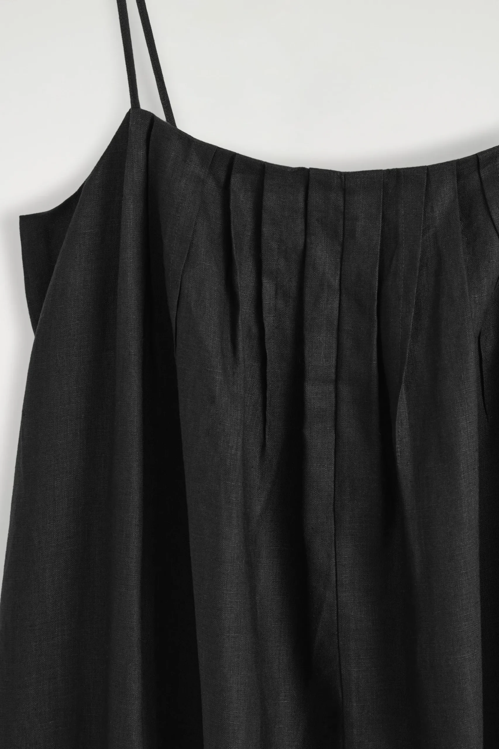 Outlet COS PLISOWANA LNIANA SUKIENKA MAXI