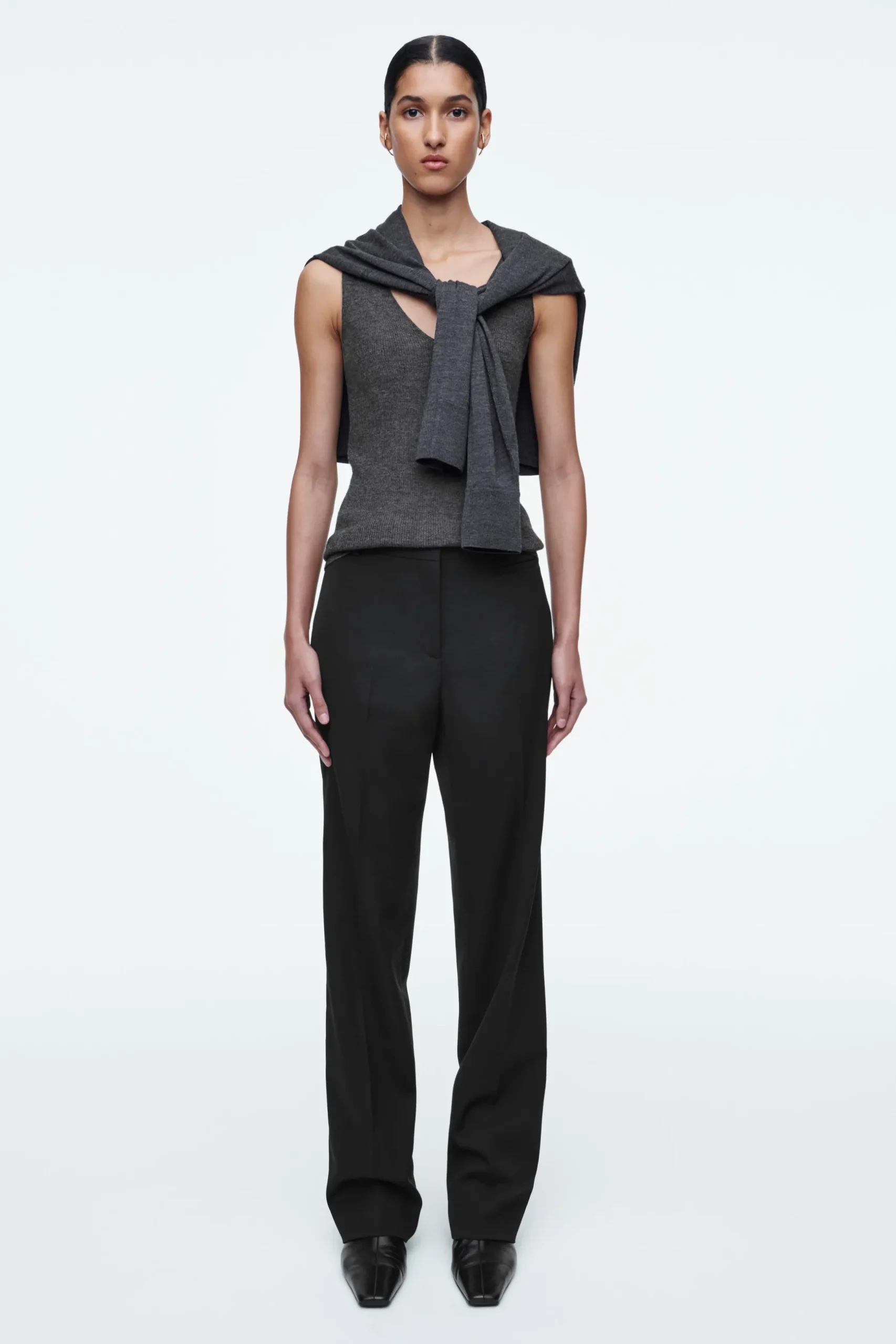 Best COS PRĄŻKOWANA KASZMIROWA KOSZULKA – SLIM FIT