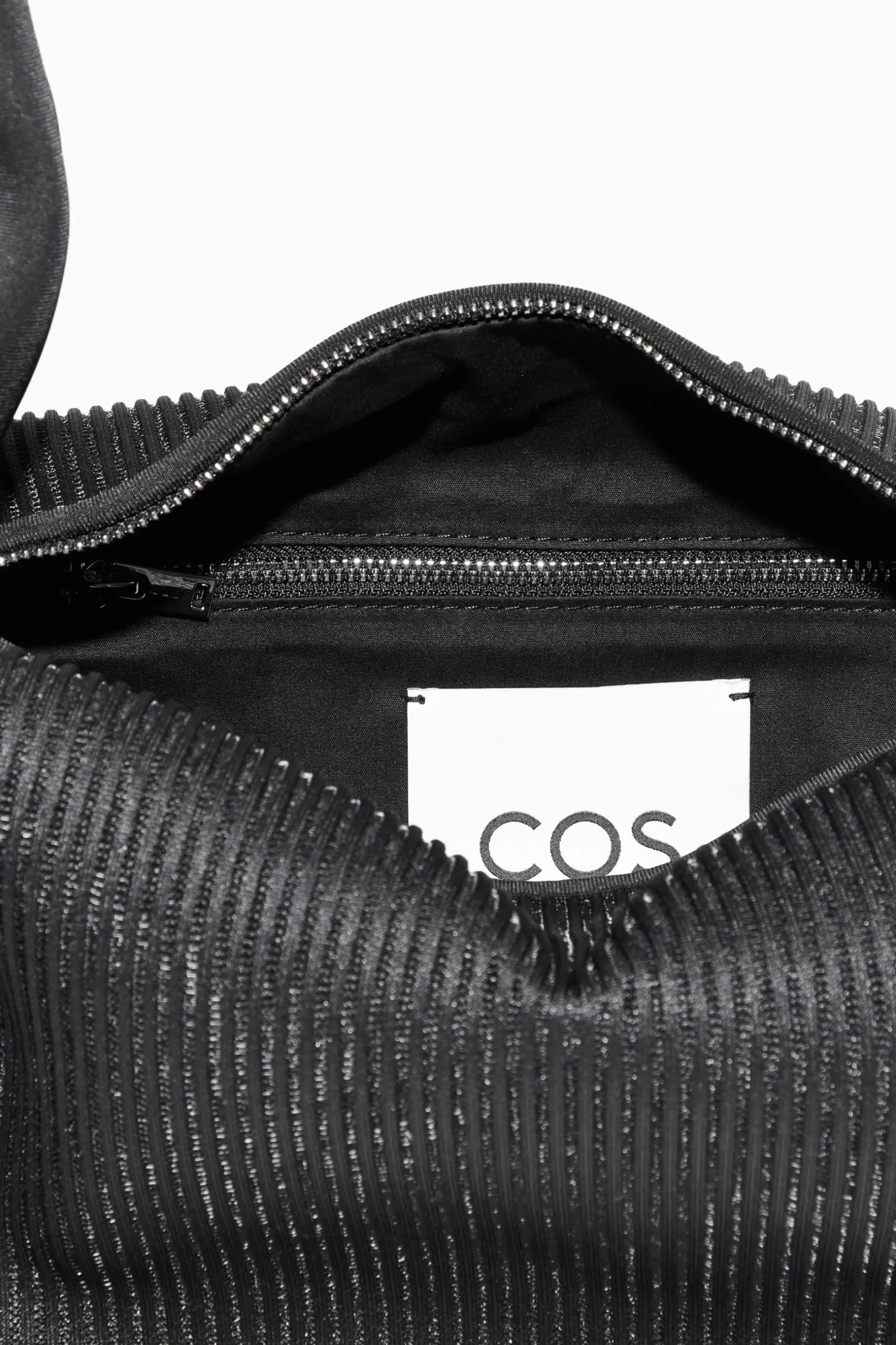 New COS PRĄŻKOWANA TOREBKA NA RAMIĘ Z PIANKI NEOPRENOWEJ Czarny