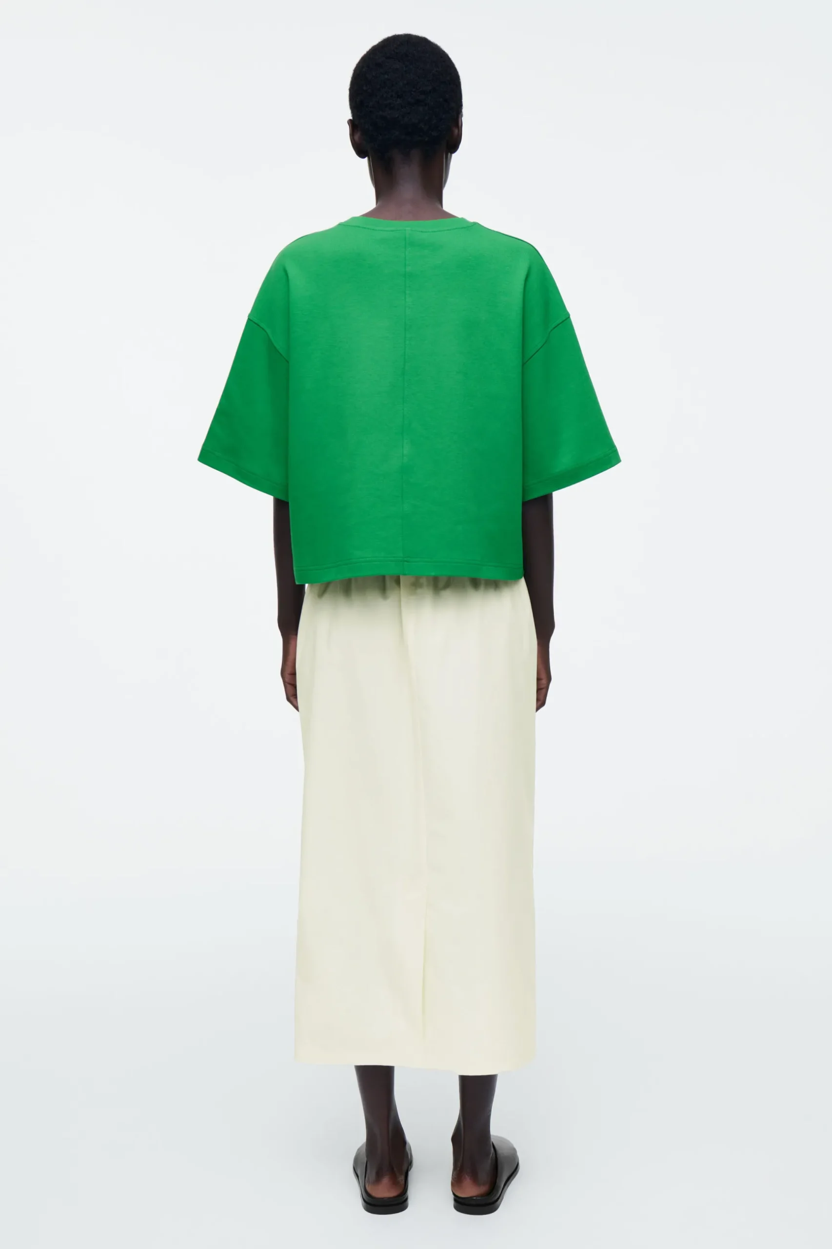 Fashion COS PUDEŁKOWY T-SHIRT OVERSIZE