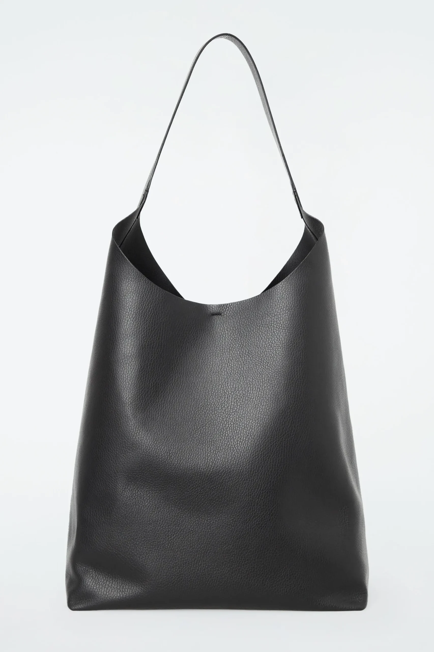Online COS SKÓRZANA TOREBKA „SERIF” TYPU TOTE Czarny