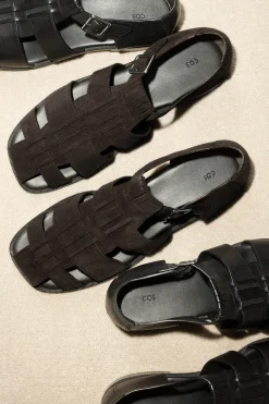 New COS SKÓRZANE SANDAŁY RYBACKIE Czarny