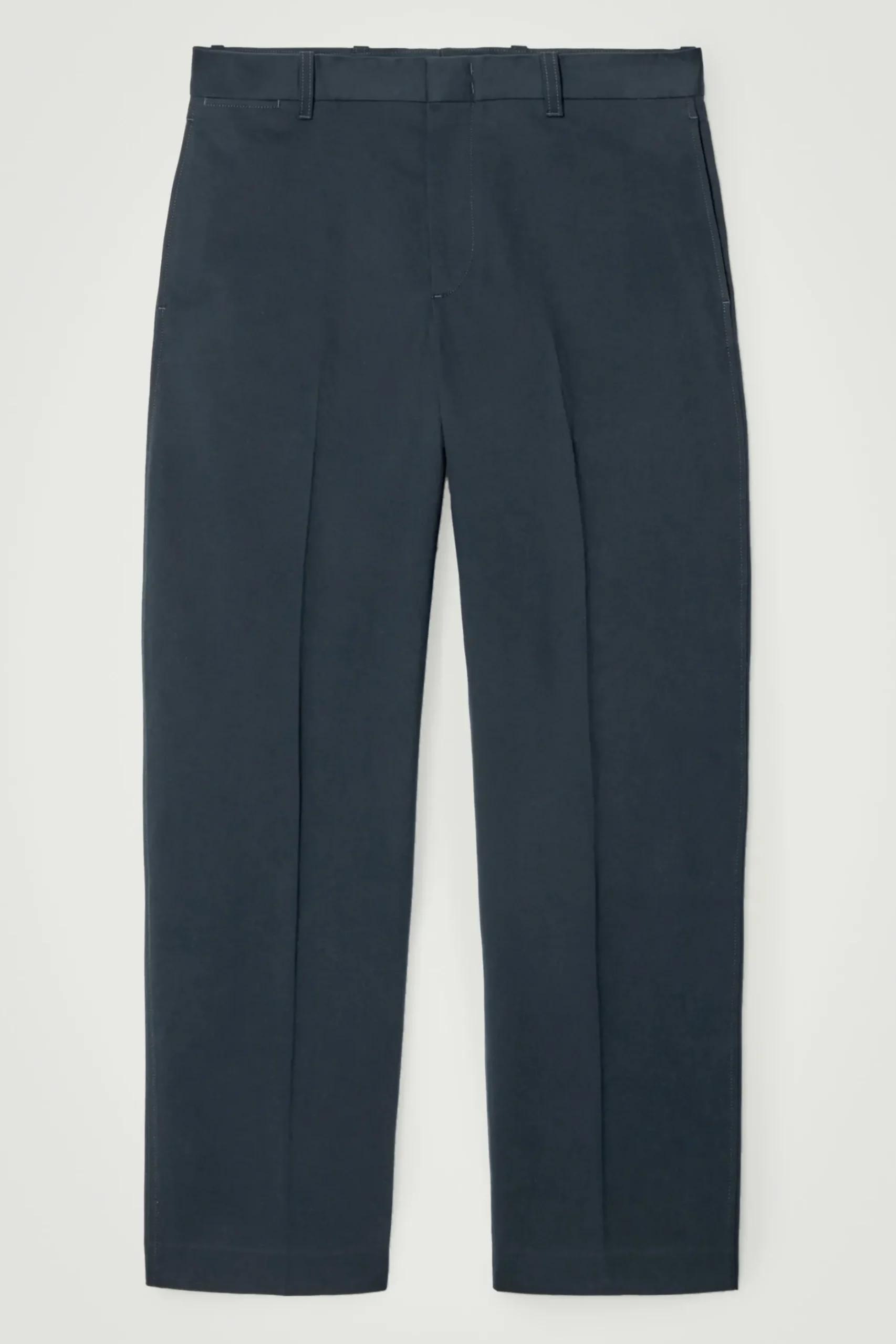 Discount COS SPODNIE CHINOS Z PROSTYMI NOGAWKAMI – RELAXED FIT Granatowy