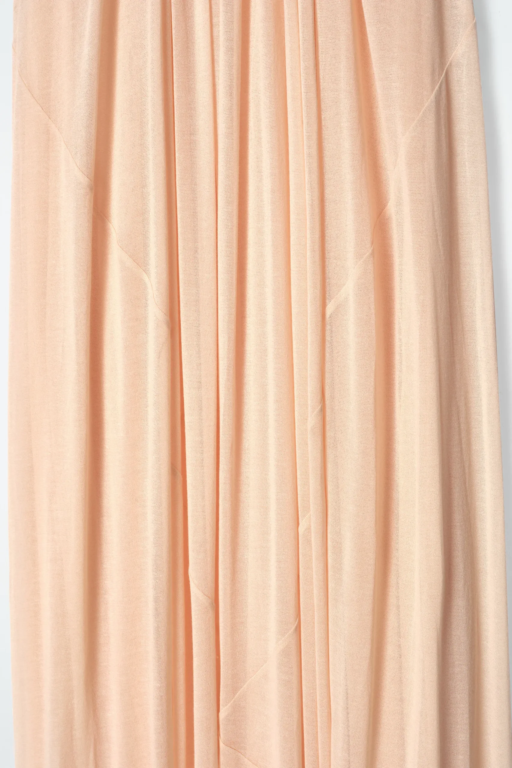 New COS SUKIENKA MAXI Z ODKRYTYMI RAMIONAMI
