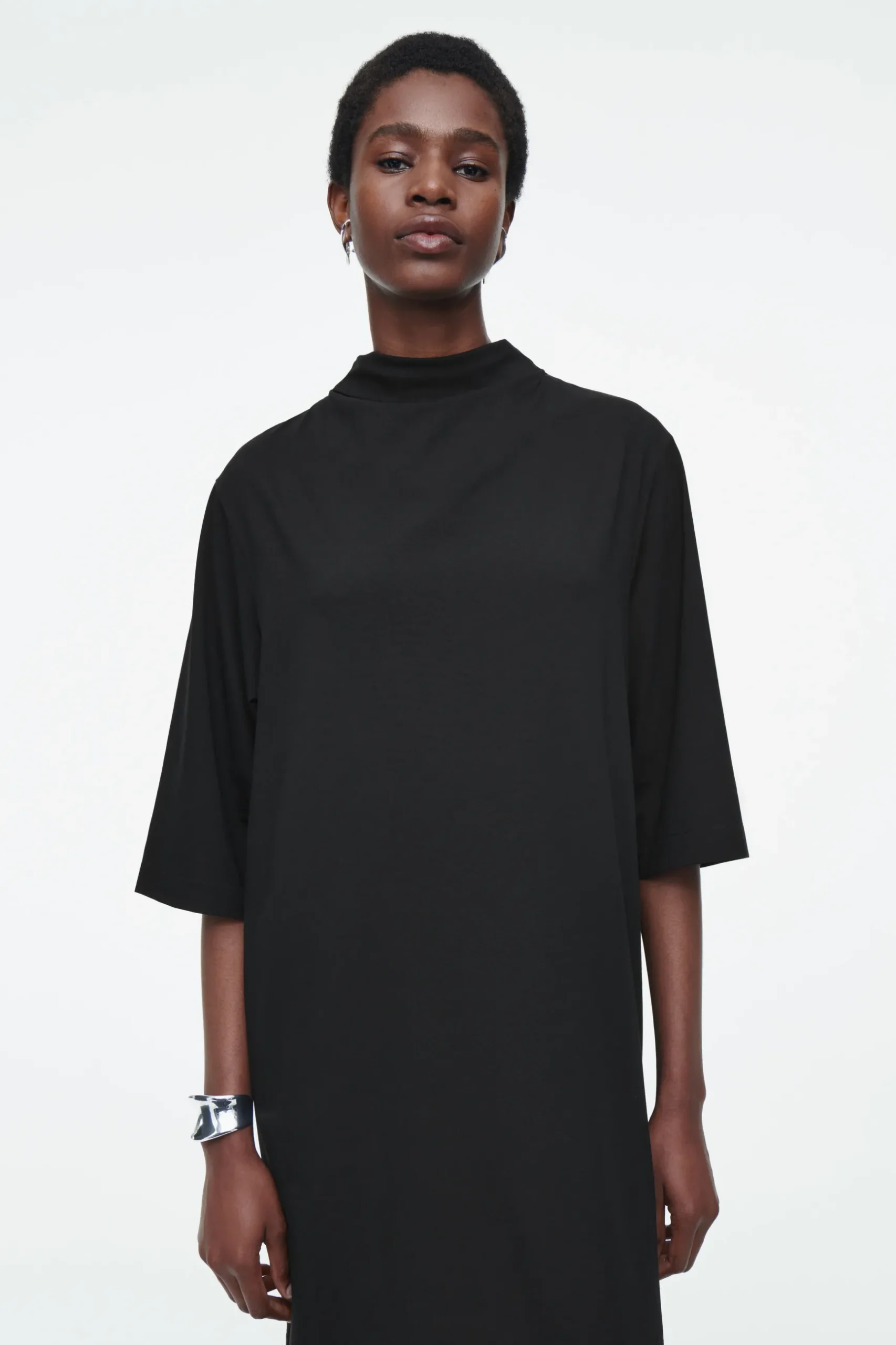Online COS SUKIENKA Z PÓŁGOLFEM I WIĄZANIEM