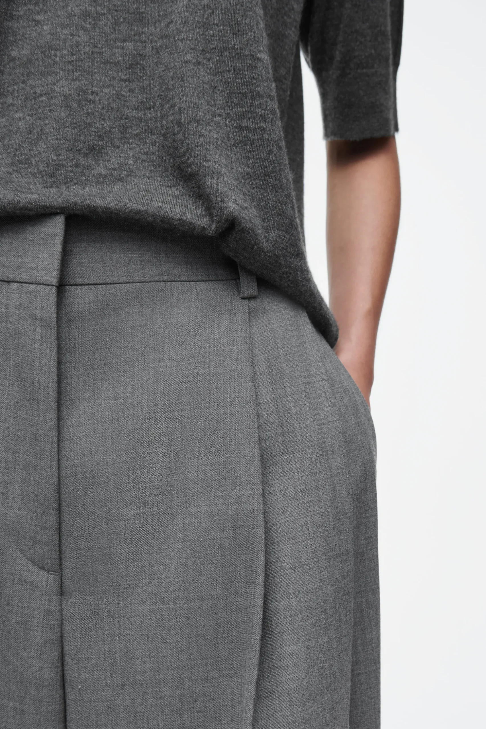 Hot COS SZEROKIE SPODNIE Z DIAGONALU – RELAXED FIT