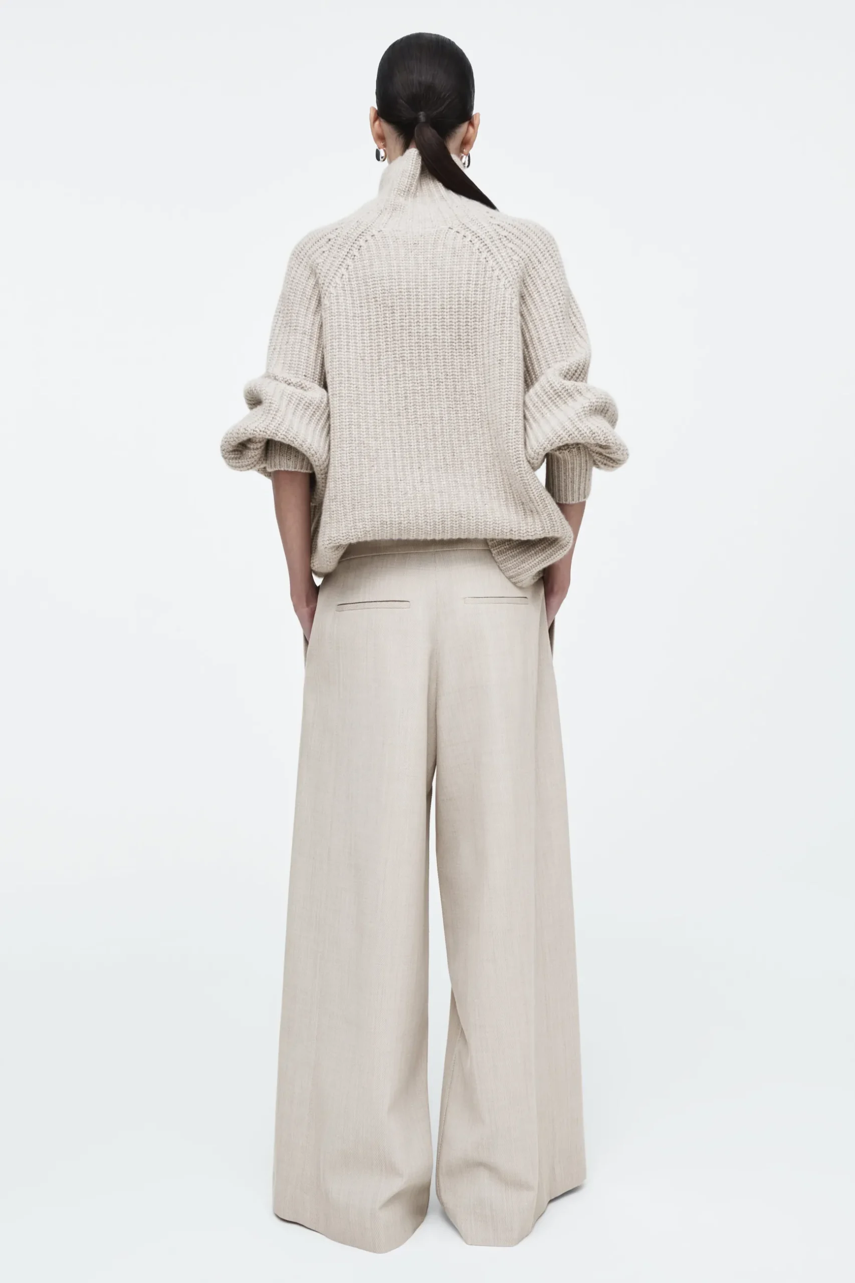 Fashion COS SZEROKIE SPODNIE Z MIESZANKI Z WEŁNĄ – RELAXED FIT