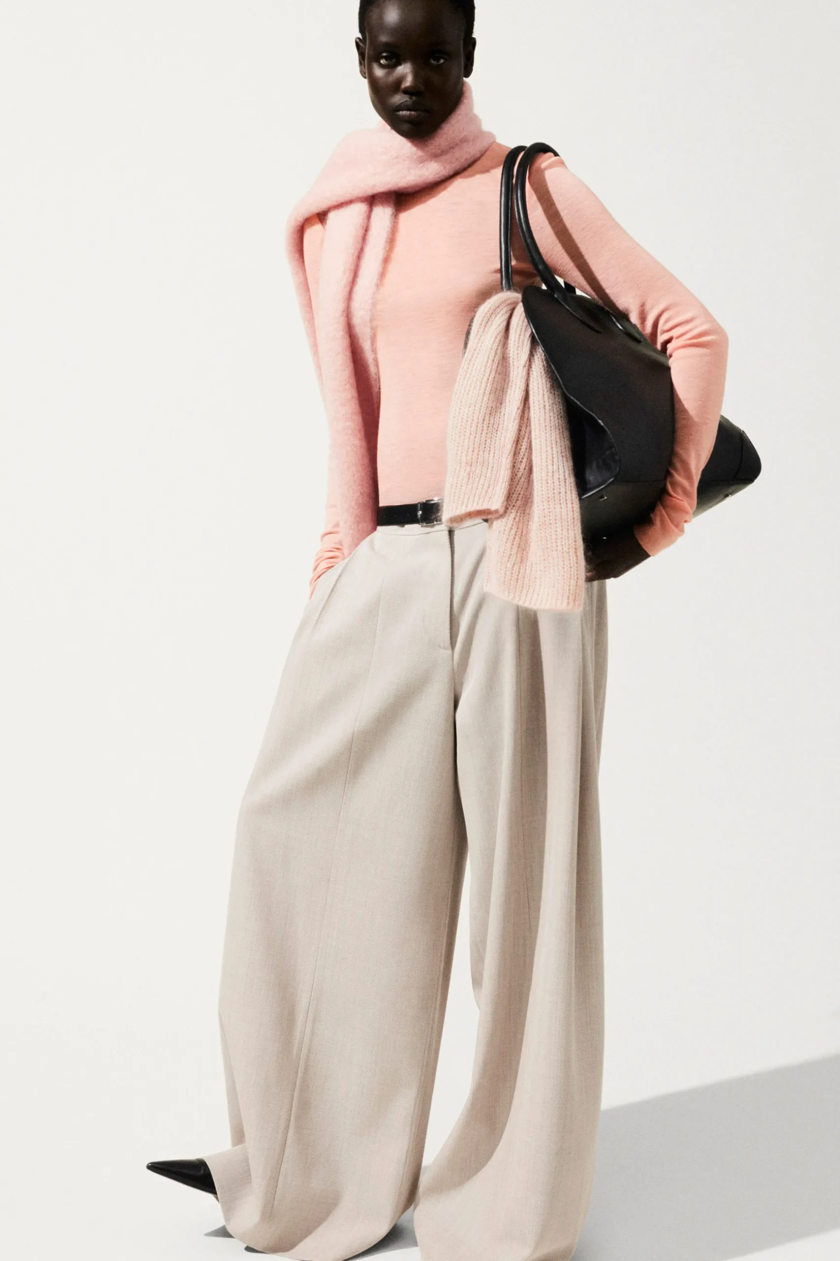 Fashion COS SZEROKIE SPODNIE Z MIESZANKI Z WEŁNĄ – RELAXED FIT