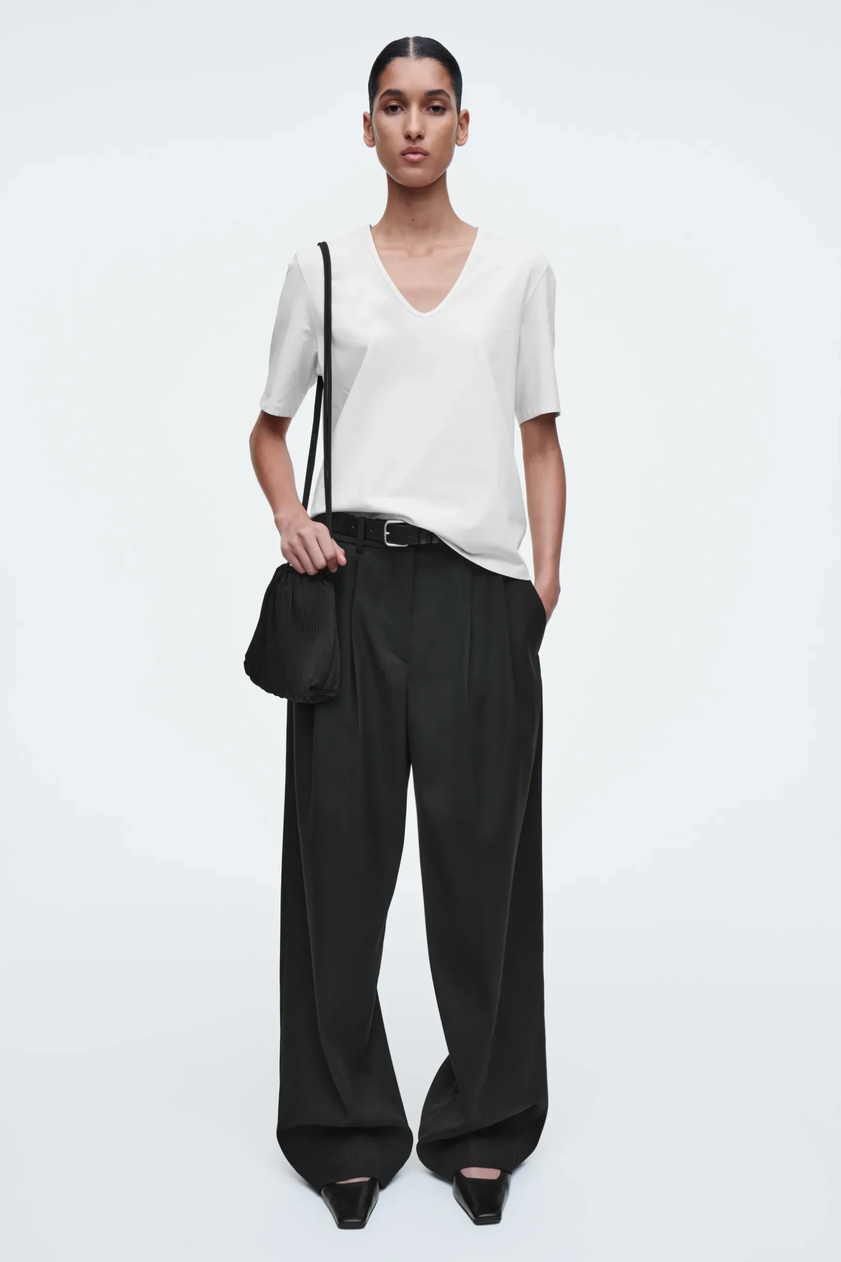 Clearance COS TOREBKA SCALLOP TYPU CROSSBODY Czarny