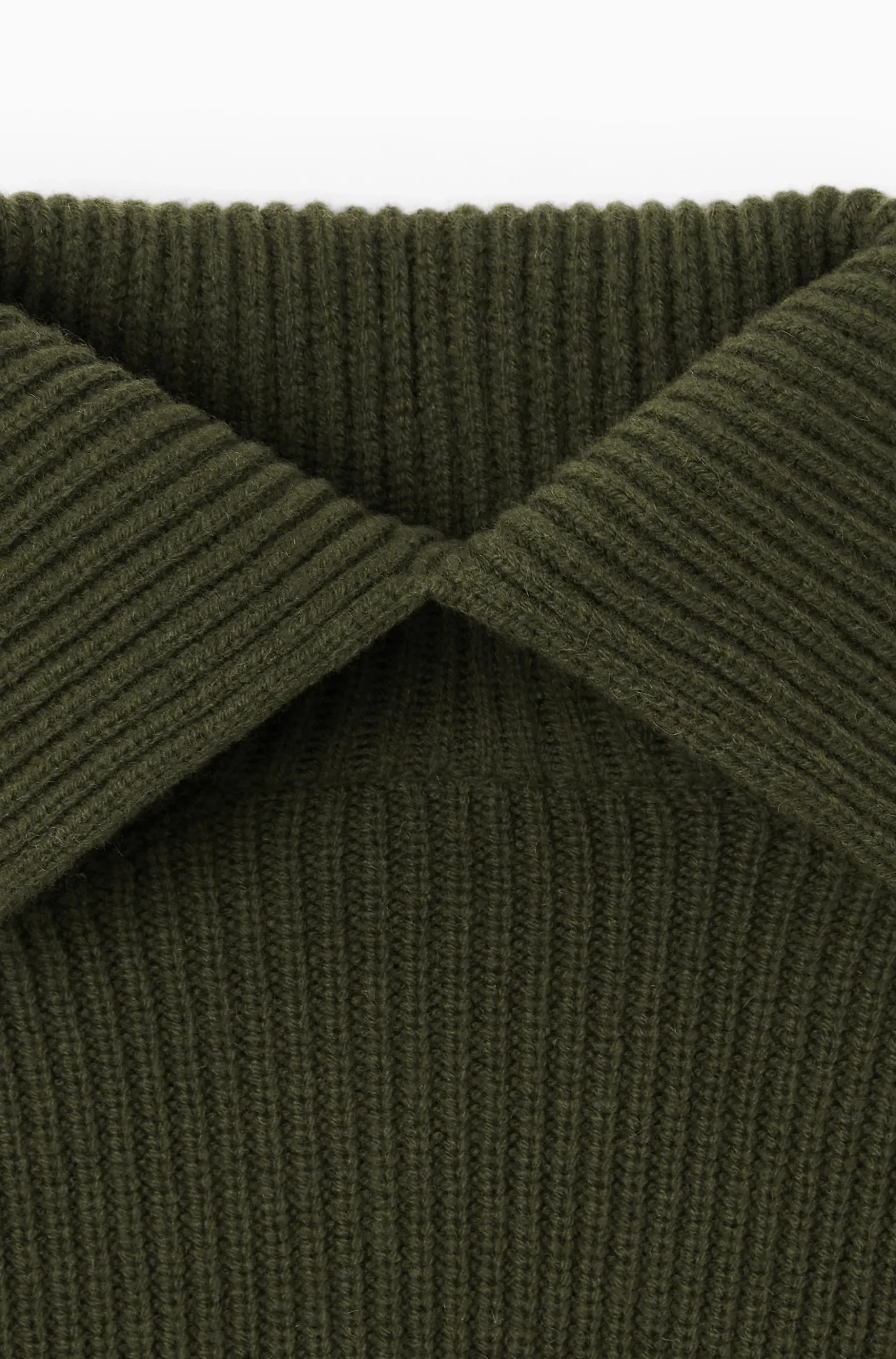 Discount COS WEŁNIANY SWETER W PASKI Z GOLFEM