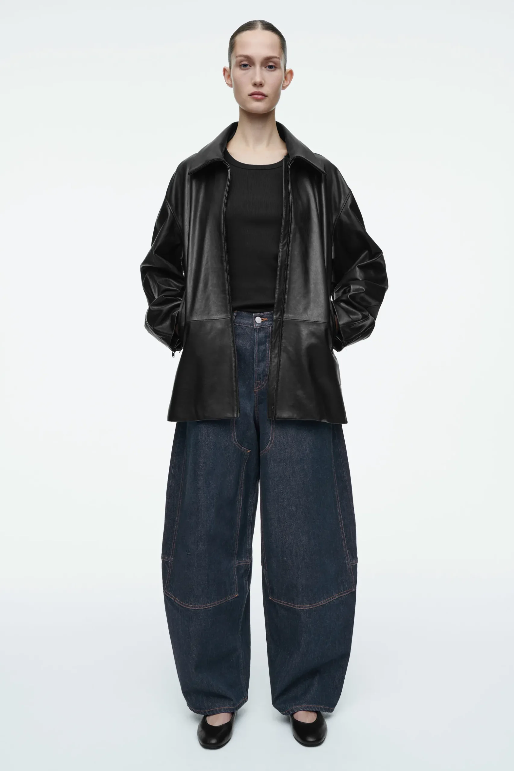 Discount COS WESTERNOWE SPODNIE TYPU BARREL Z SUROWEGO DENIMU