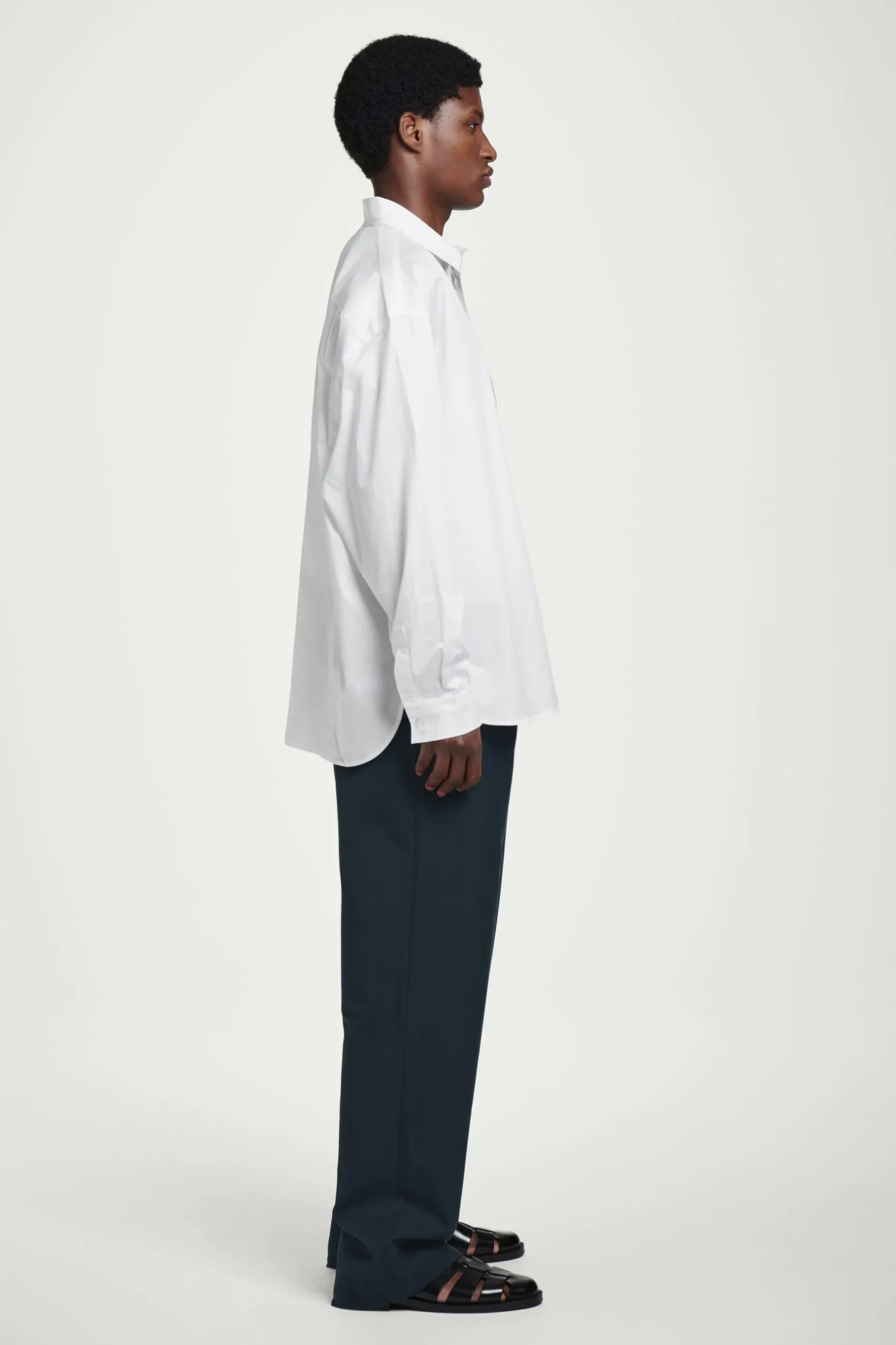 Hot COS BAWEŁNIANA KOSZULA OXFORD O KROJU OVERSIZE Biały