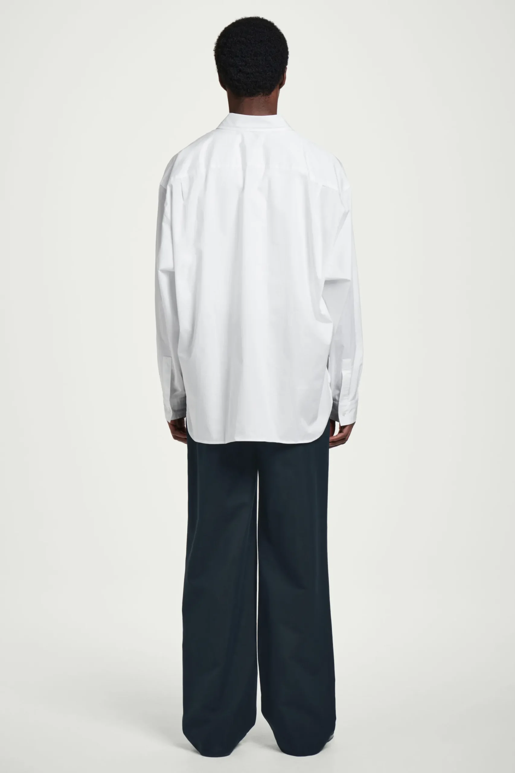 Hot COS BAWEŁNIANA KOSZULA OXFORD O KROJU OVERSIZE Biały
