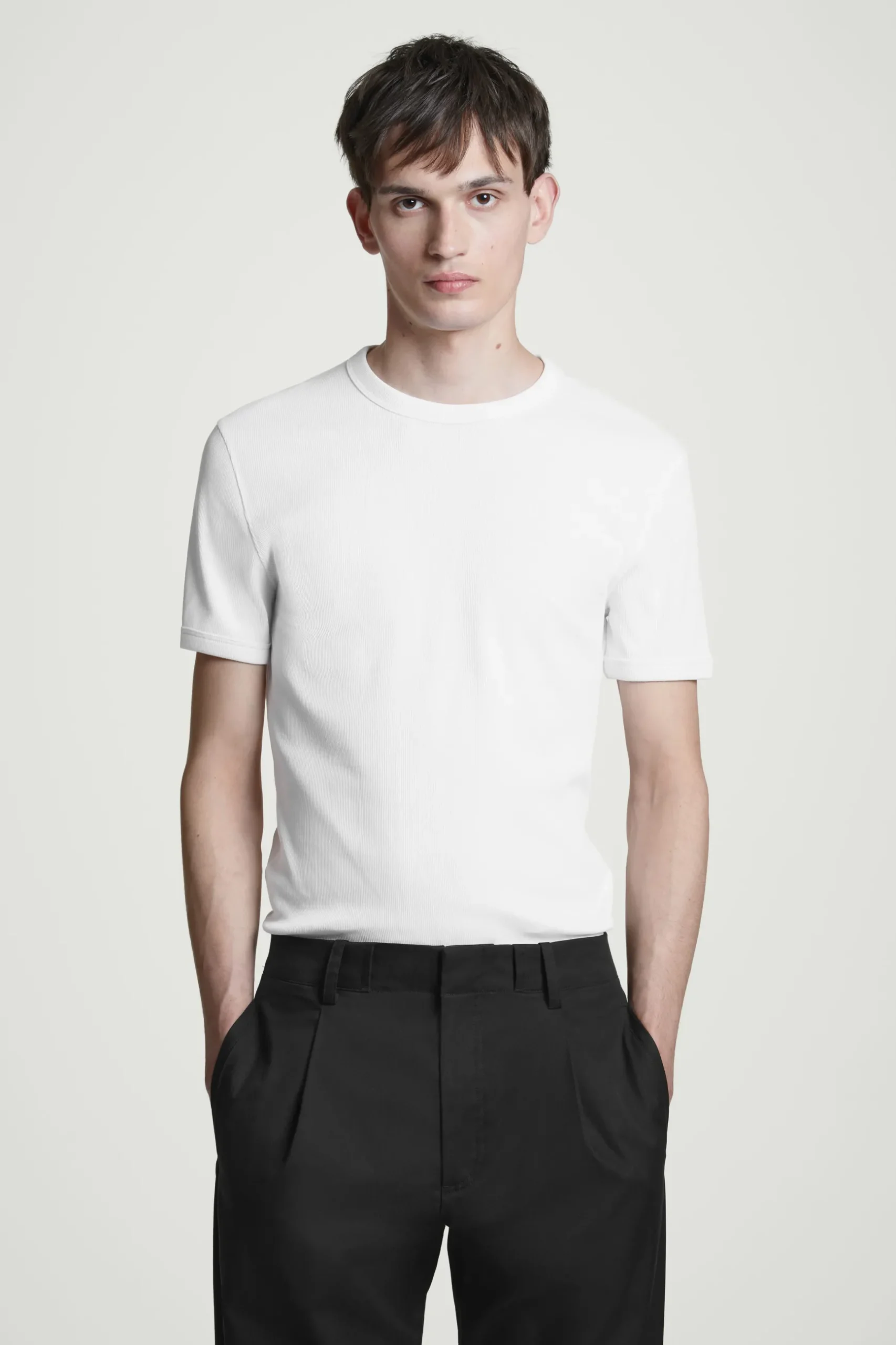 Hot COS BAWEŁNIANY T-SHIRT O DOPASOWANYM KROJU Biały
