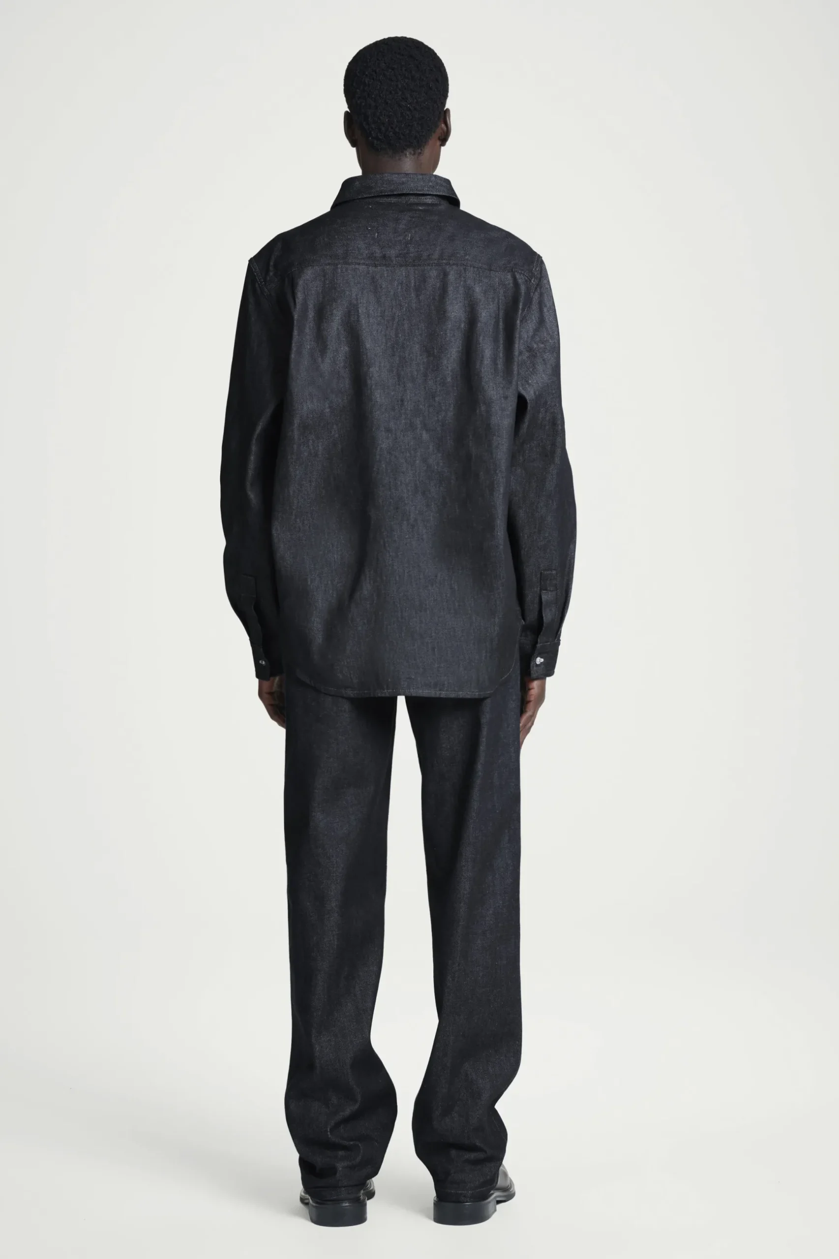 Clearance COS DŻINSOWA KOSZULA – RELAXED FIT Surowyindygo
