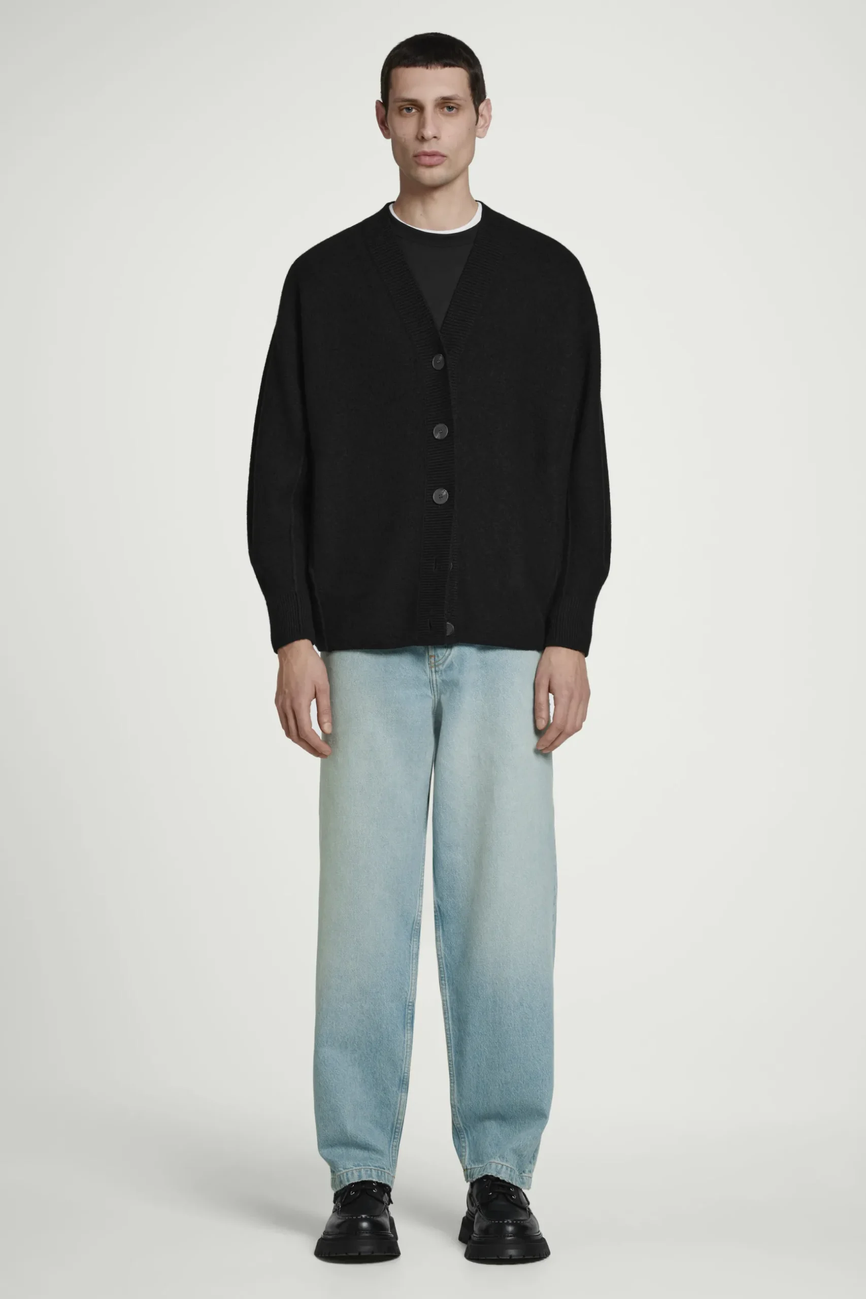 Fashion COS JEANSY „DOME” Z PROSTYMI NOGAWKAMI Jasnoniebieski