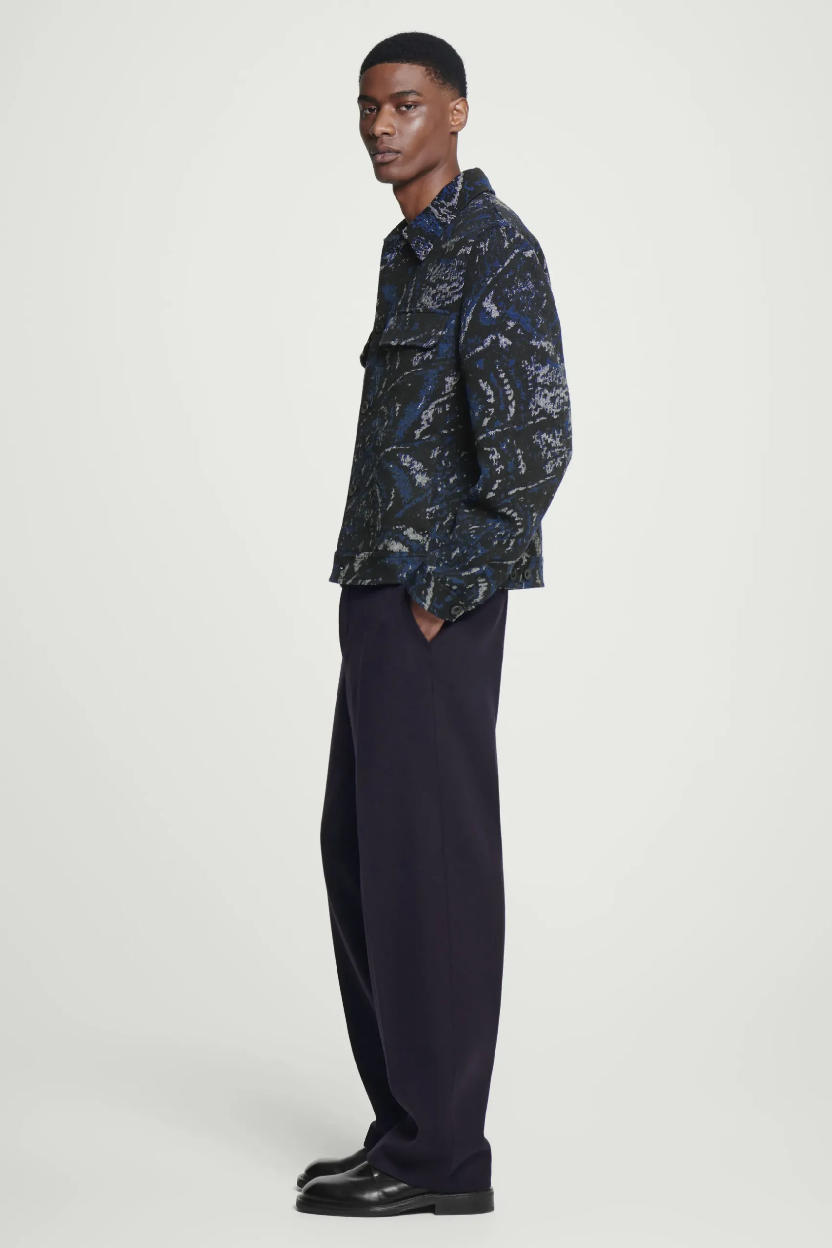 Outlet COS KOSZULA WIERZCHNIA Z WEŁNĄ – RELAXED FIT Różnekolory