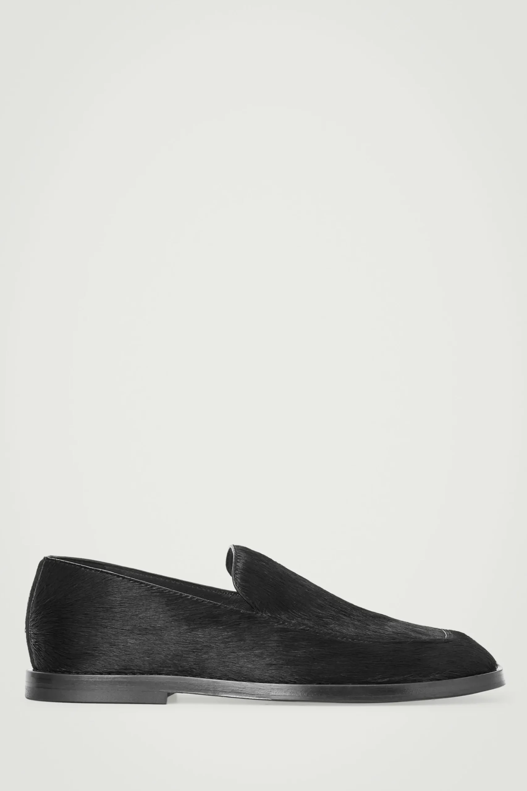 New COS LOAFERSY ZE SKÓRY Z WŁOSIEM Grafitowy
