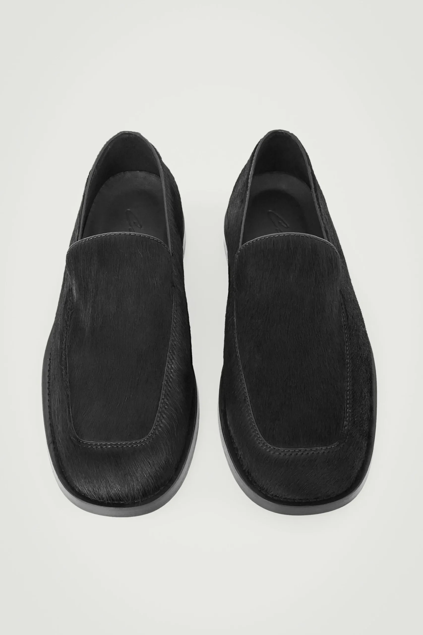New COS LOAFERSY ZE SKÓRY Z WŁOSIEM Grafitowy