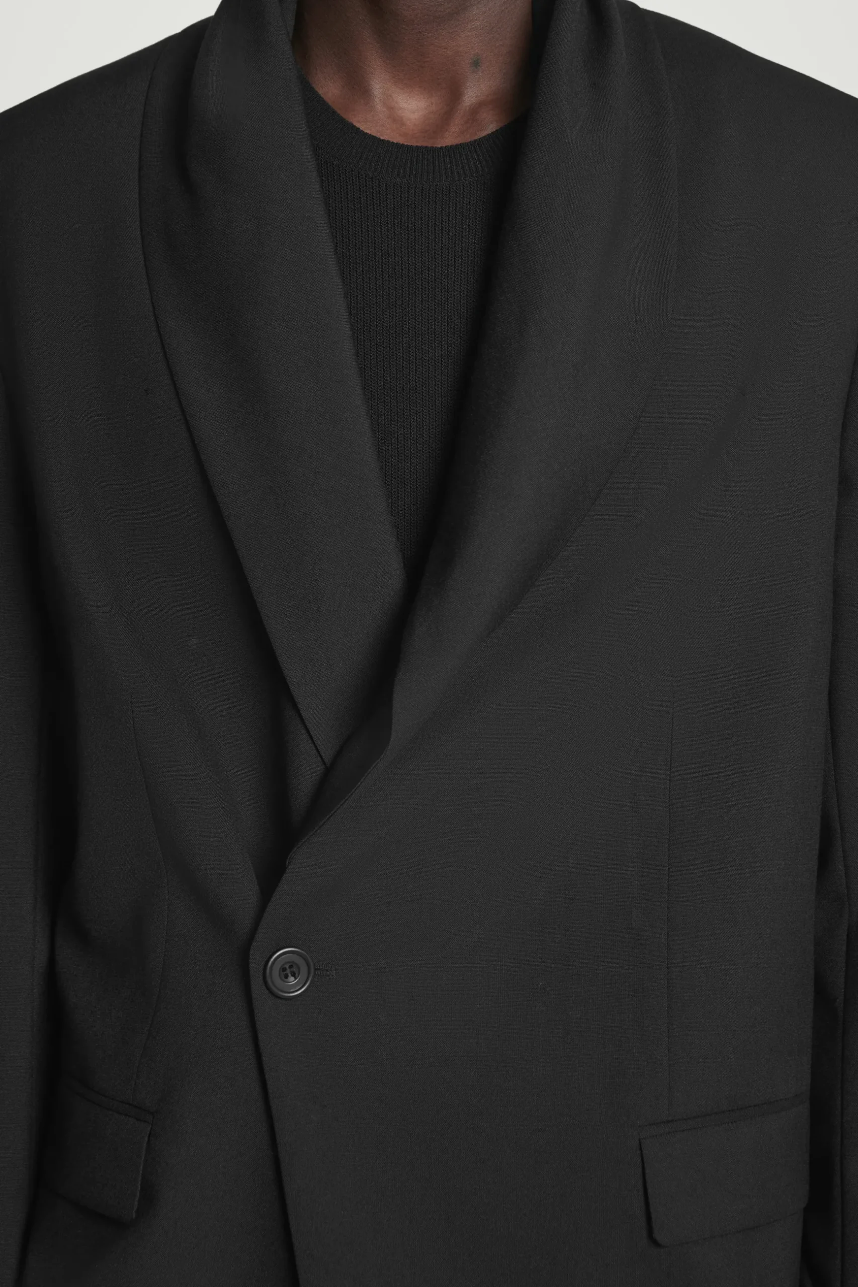Online COS MARYNARKA Z SZALOWYM KOŁNIERZEM – RELAXED FIT Czarny