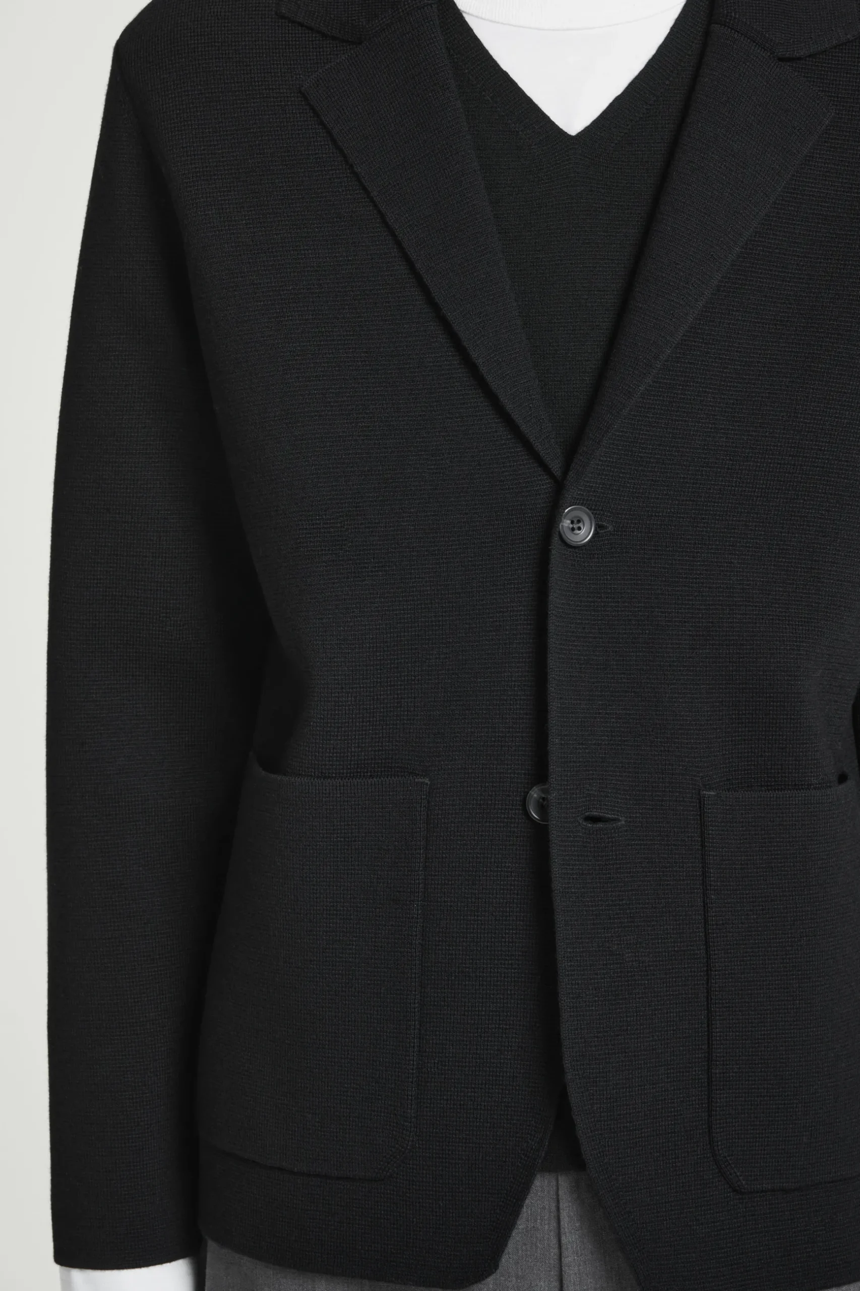 Fashion COS MARYNARKA Z WEŁNY MERYNOSOWEJ – REGULAR FIT Czarny