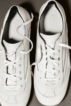 Hot COS MINIMALISTYCZNE BUTY SPORTOWE ZE SKÓRY Kredowy