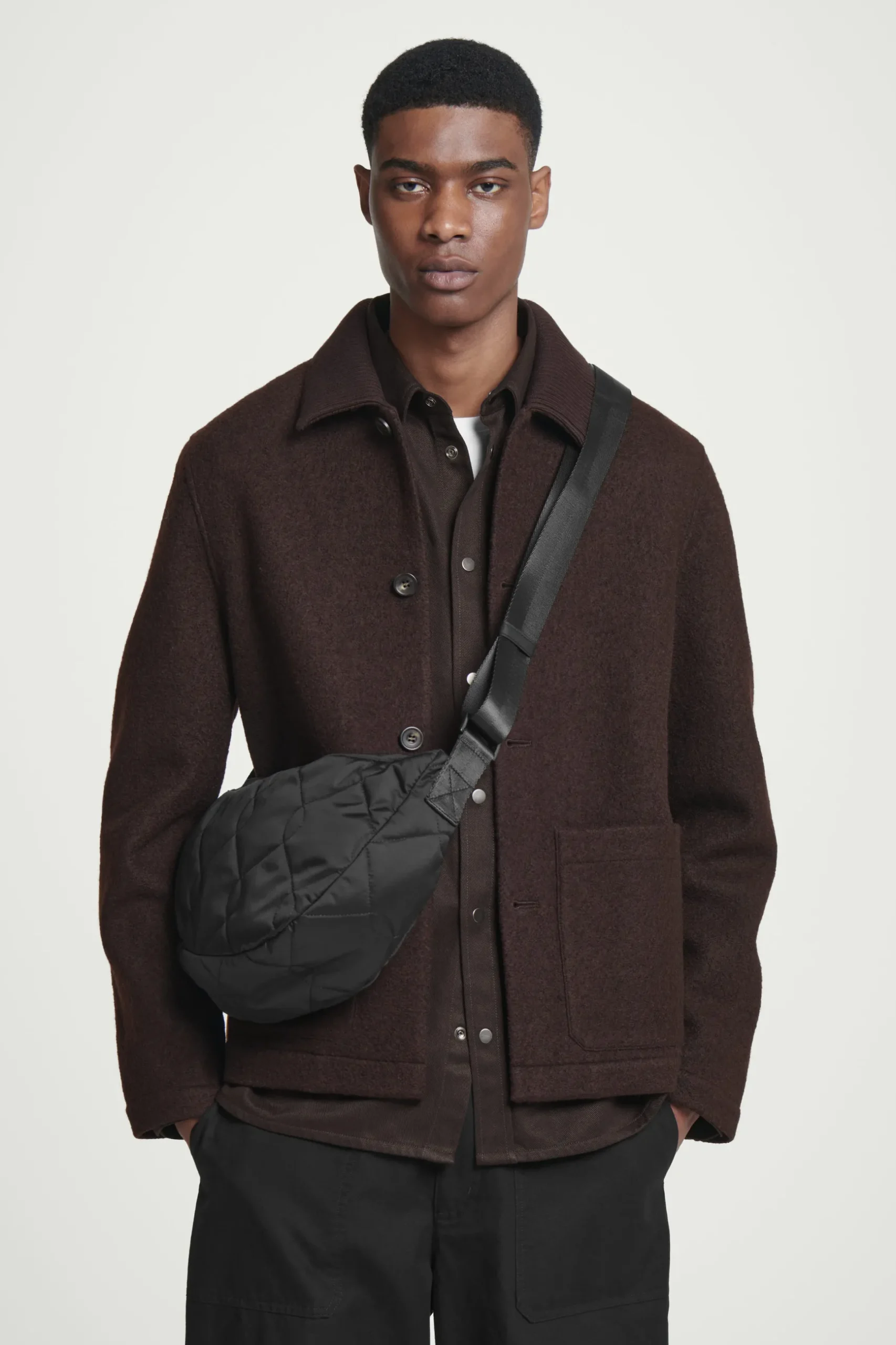 Online COS NYLONOWA PIKOWANA TORBA TYPU CROSSBODY Czarny