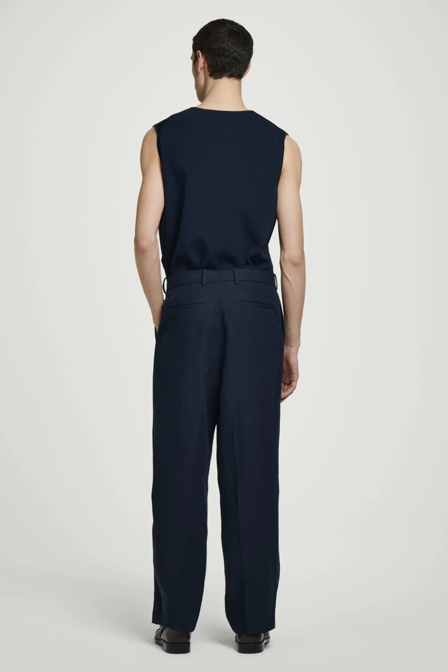 New COS RELAXED LINEN STRAIGHTLEG TROUSERS Granatowy