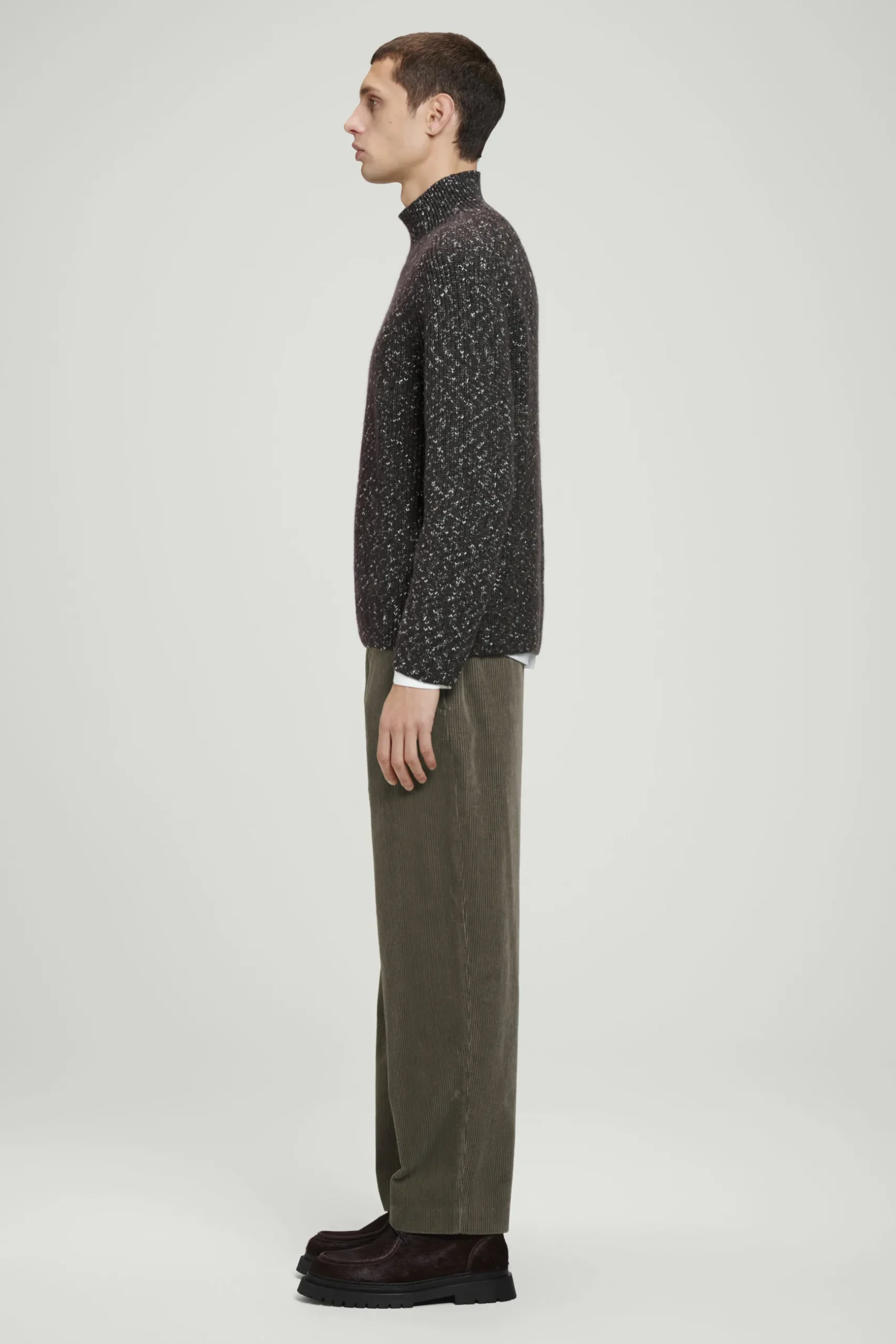 Clearance COS SWETER Z DZIANINY Z WEŁNĄ ZE SKRĘCANYMI WŁÓKNAMI Ciemnozielony