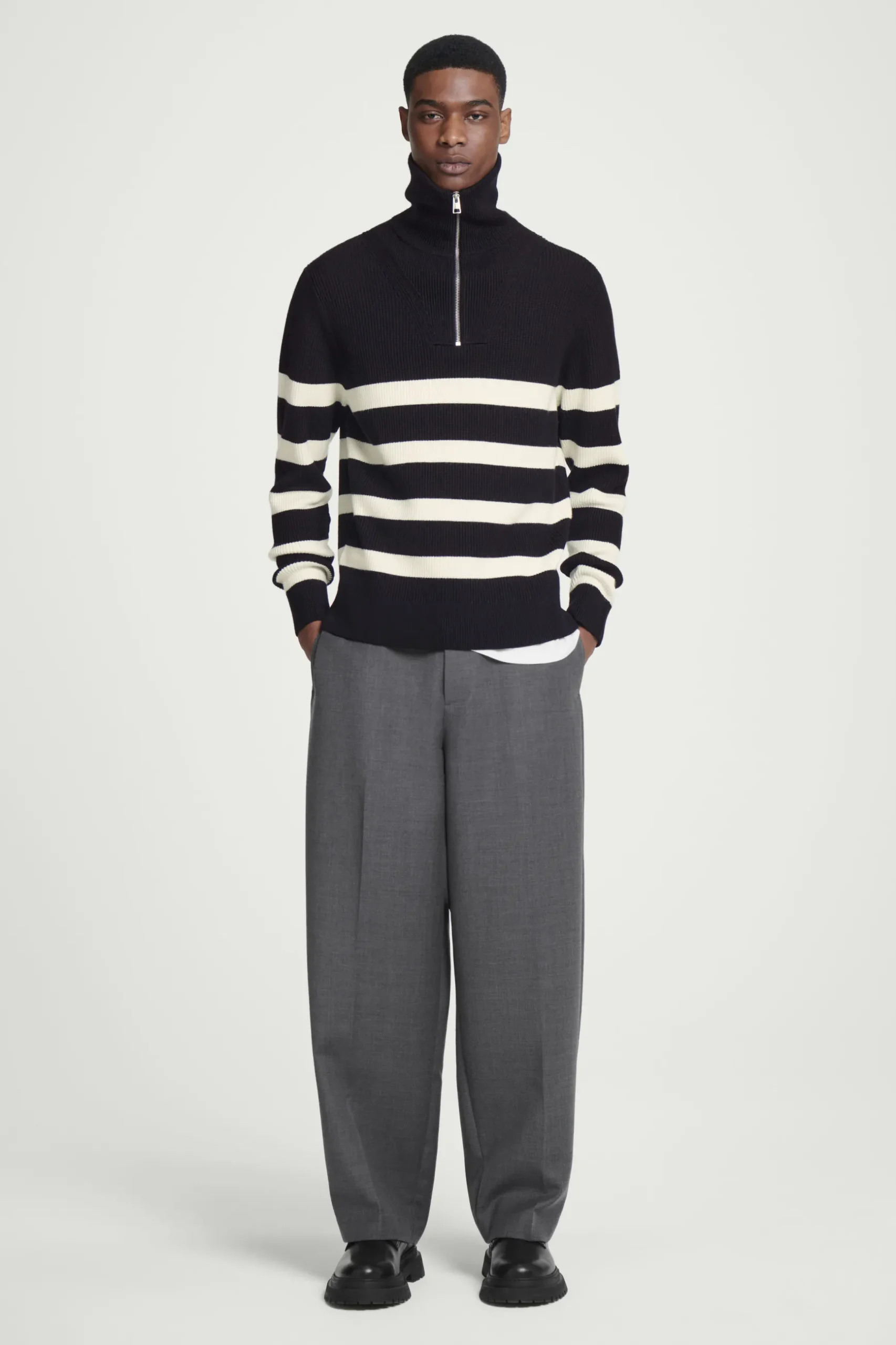 Fashion COS SWETER Z WEŁNY I BAWEŁNY Z KRÓTKIM SUWAKIEM