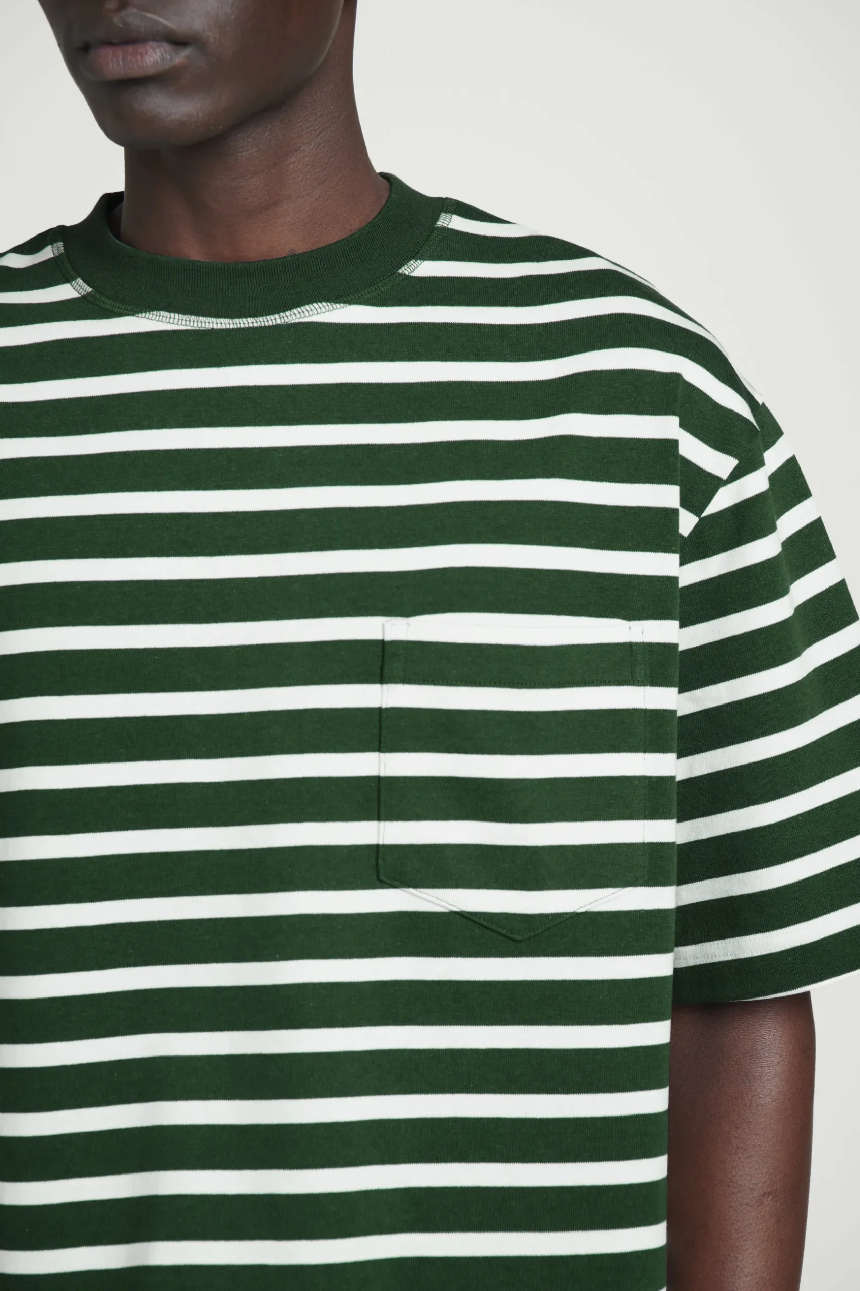 Sale COS T-SHIRT OVERSIZE Z BAWEŁNĄ O WYSOKIEJ GRAMATURZE